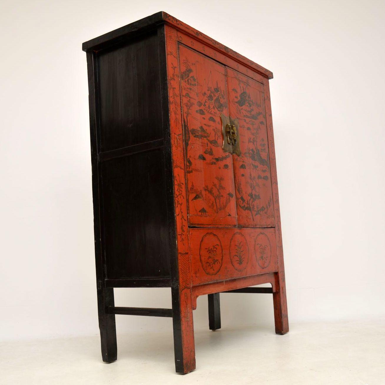 Antique Chinese Lacquered Wedding Cabinet 3