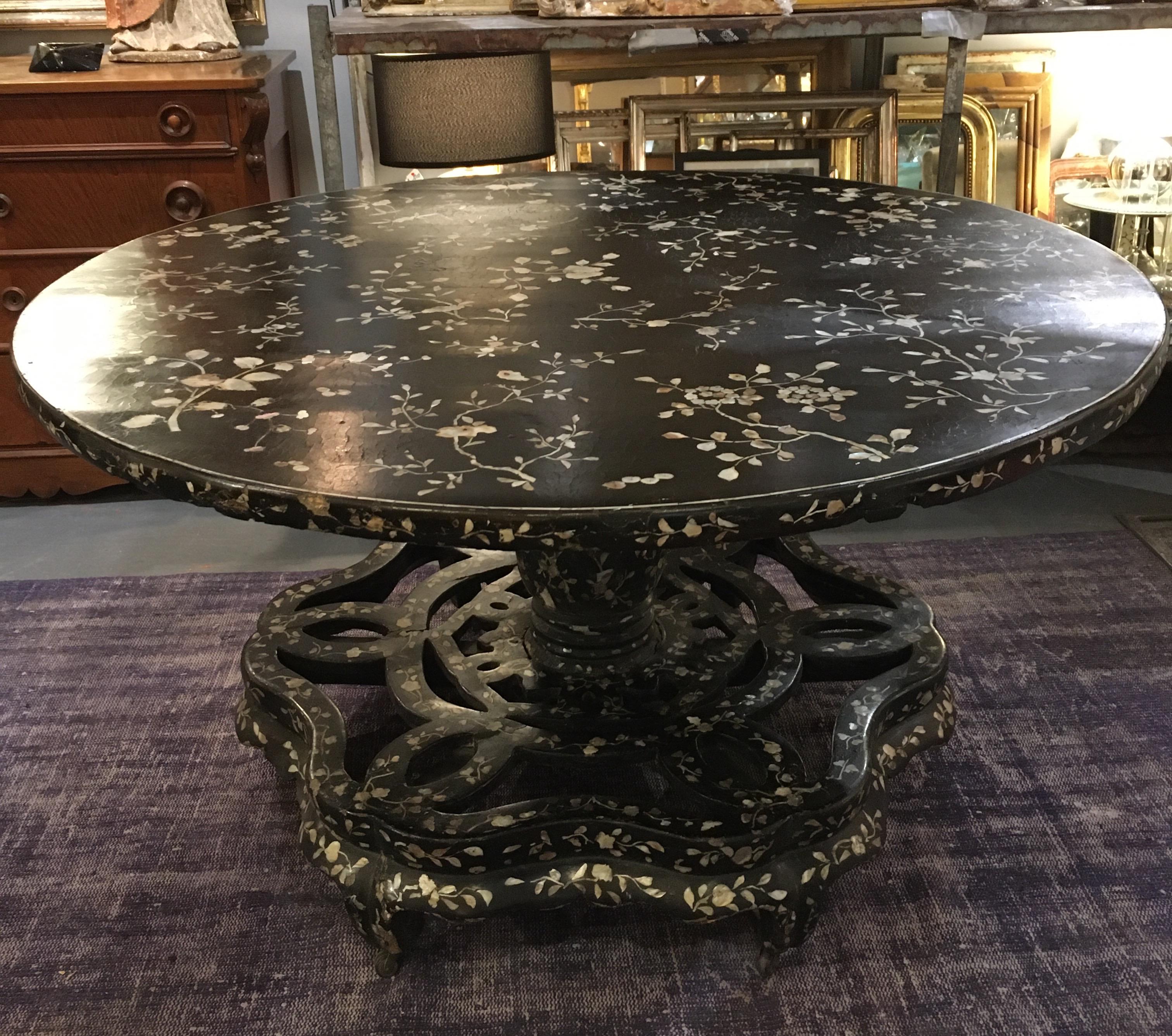 Antique Chinese Laquer and Mother of Pearl Grand Center Table 9