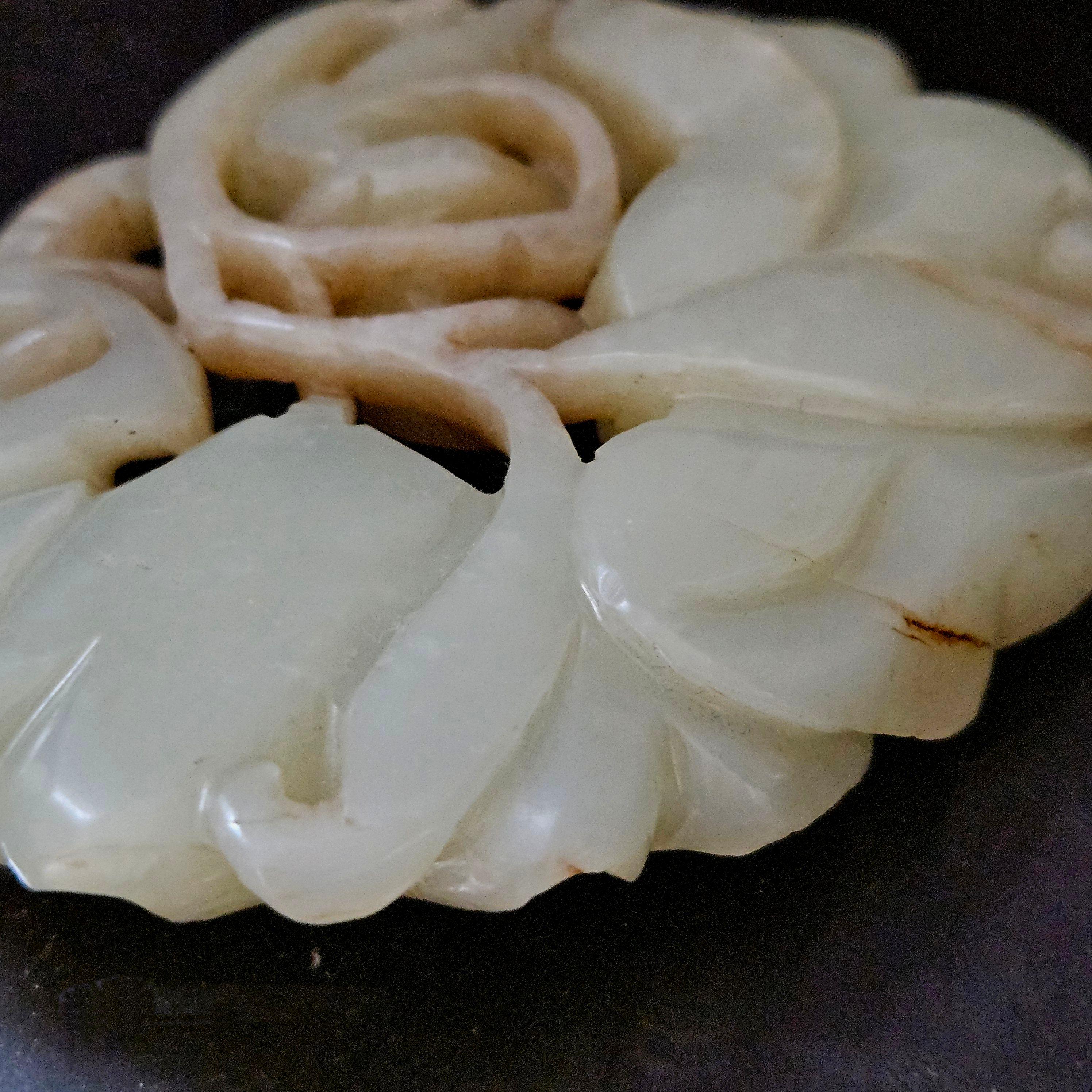 Antique Chinese Large Carved Jade Pendant  19th Century For Sale 8