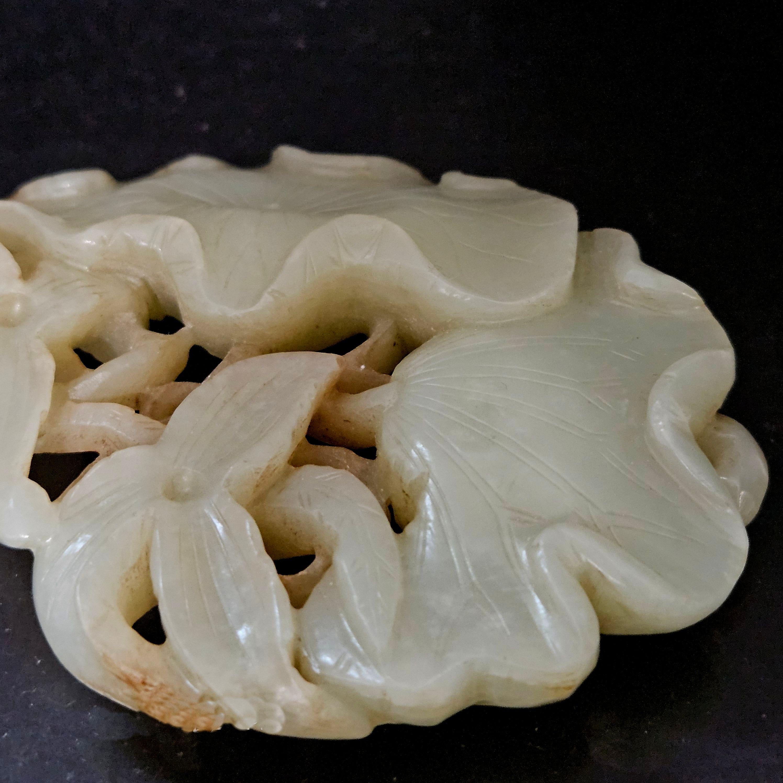 Antique Chinese Large Carved Jade Pendant  19th Century For Sale 1