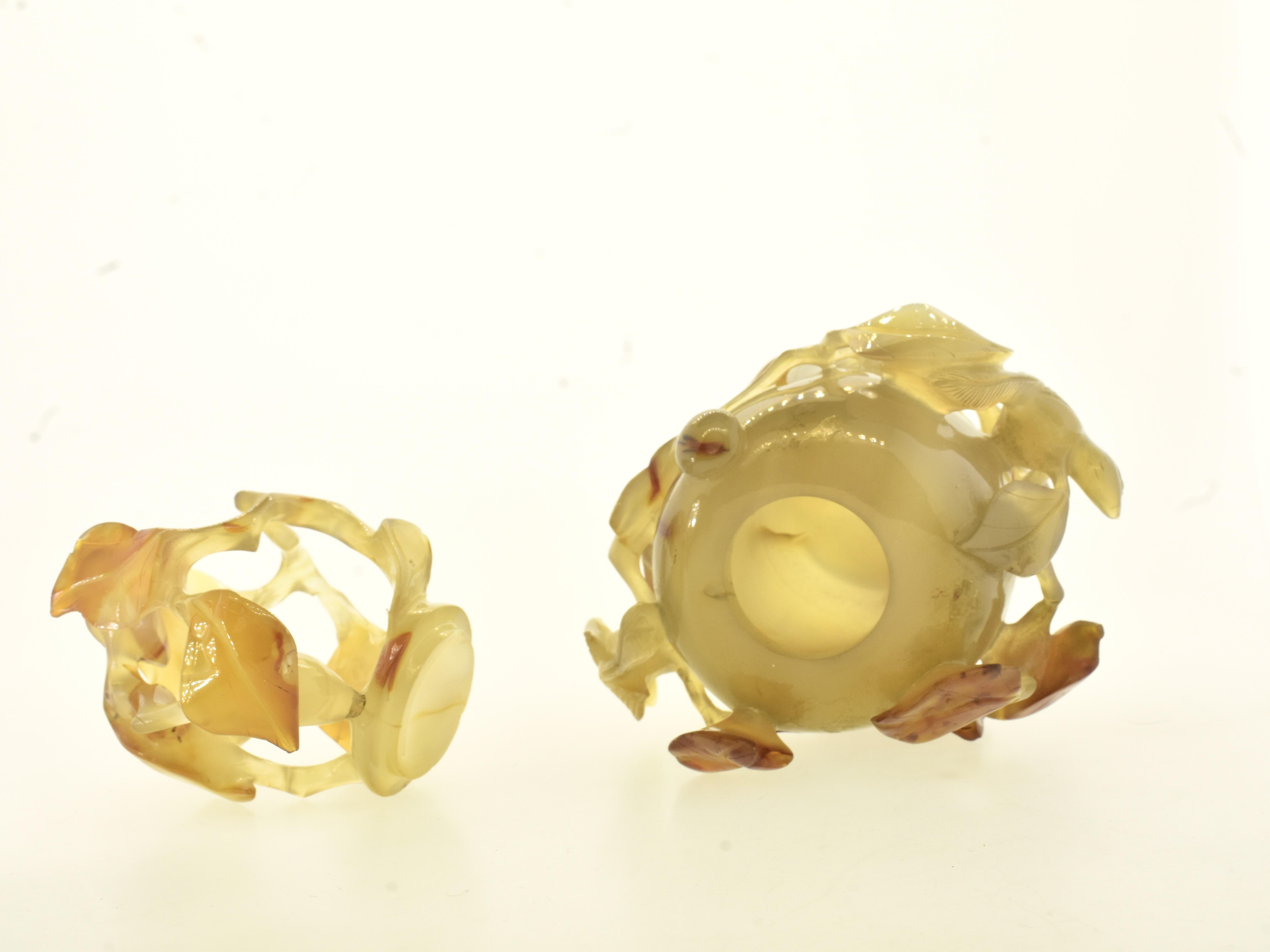 Femenino o masculino Antigua botella, jarrón o vasija china de ágata con tapa, dinastía Qing, c. 1900. en venta