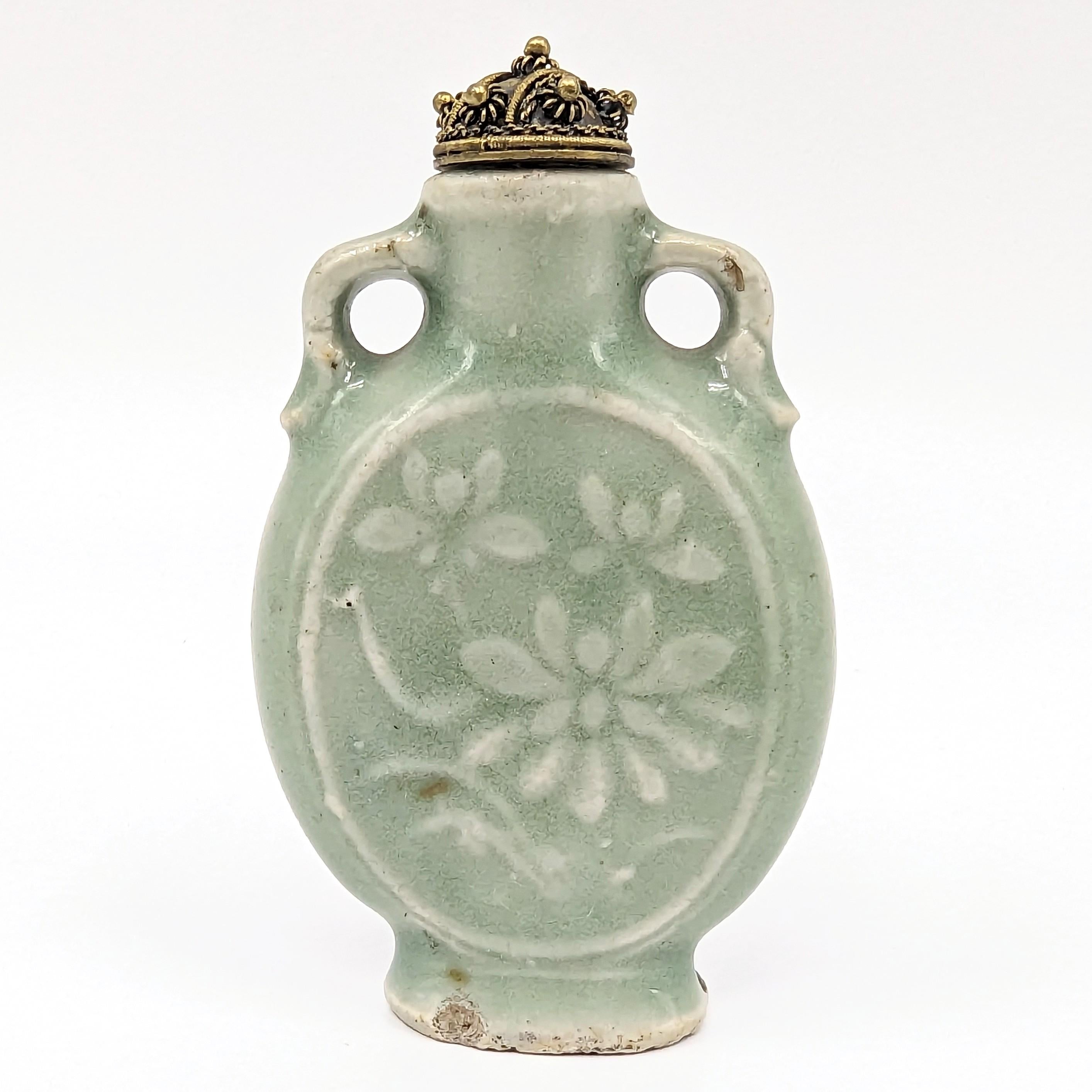 Antique Chinese Longquan Celadon Glazed Porcelain Snuff Bottle Carved 19c Qing In Good Condition In Richmond, CA