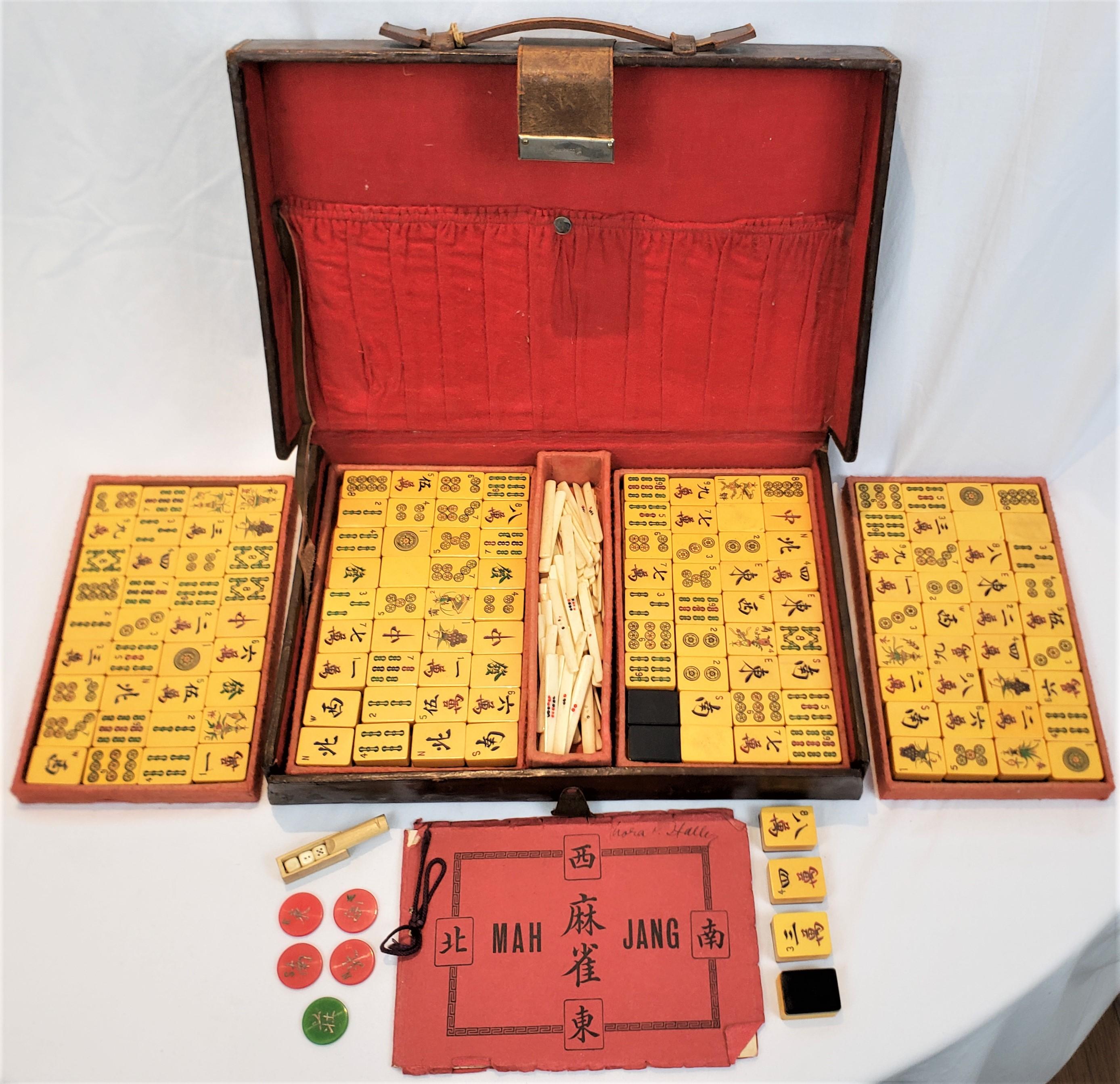 20th Century Antique Chinese Mahjong Game Set in Fitted Locking Leather Case with Key For Sale