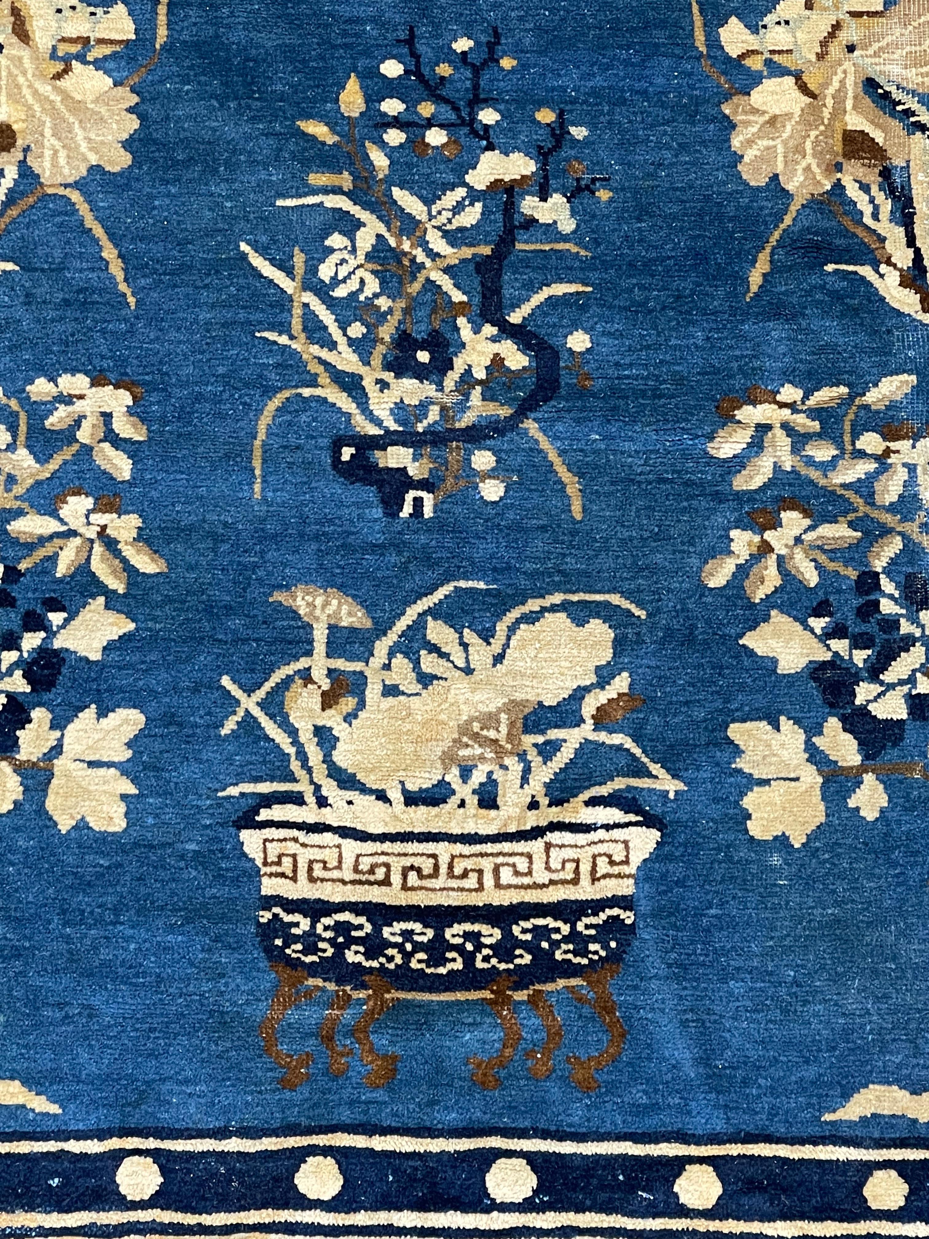 Antique Chinese Mainland Rug circa 1890 For Sale 4