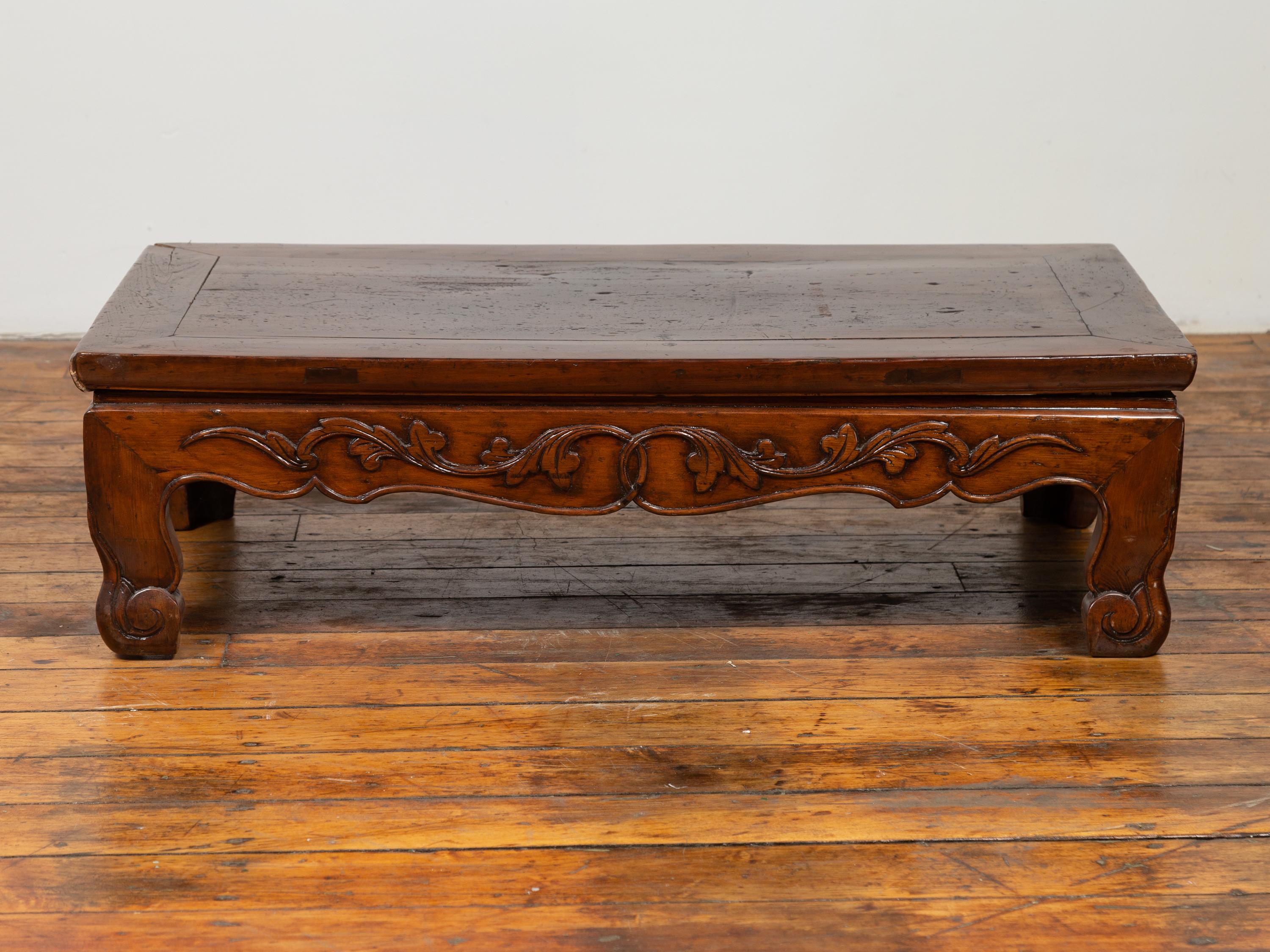 Antique Chinese Ming Dynasty Style Low Prayer Table with Carved Scalloped Apron 2