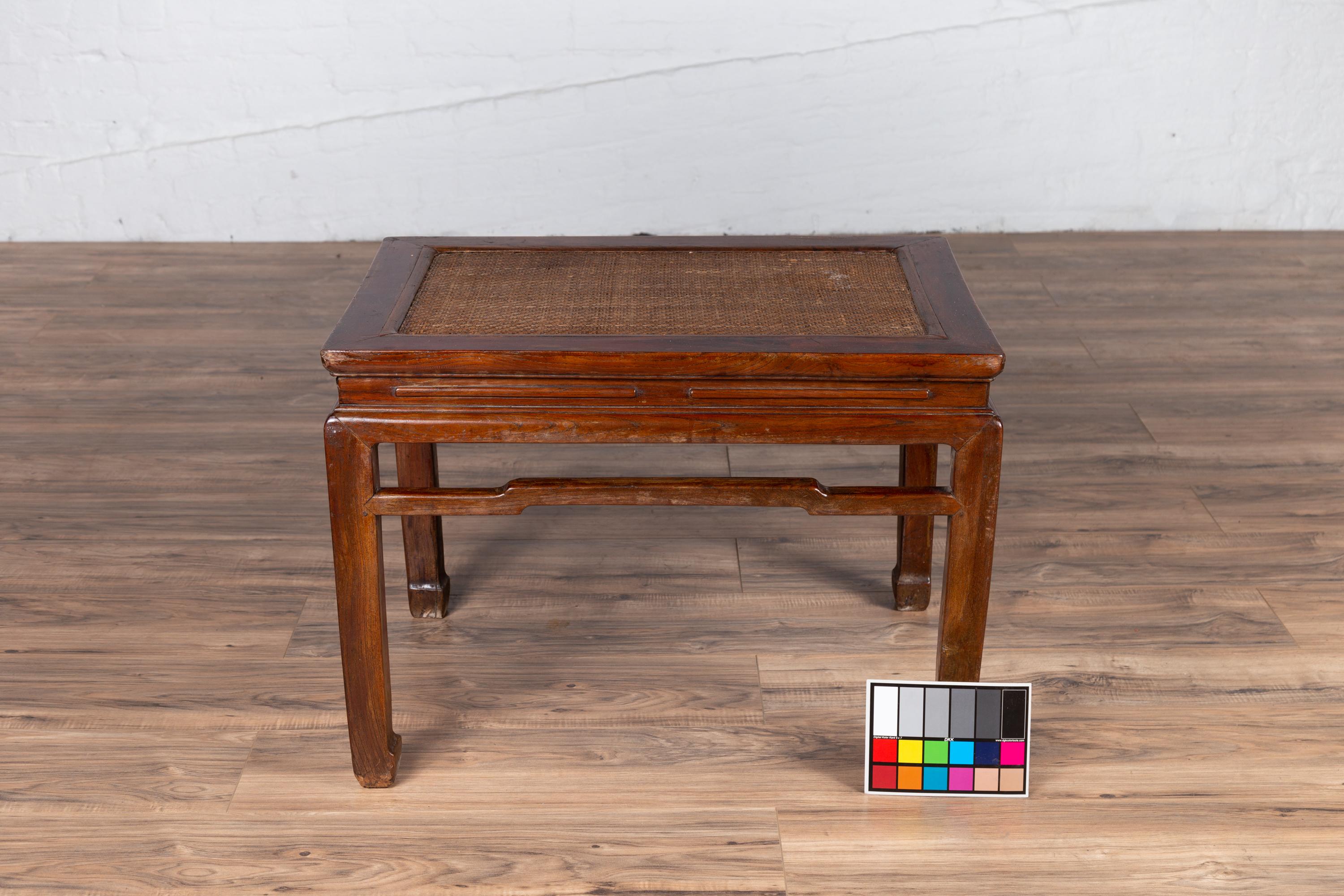 Antique Chinese Ming Dynasty Style Waisted Side Table with Woven Rattan Top For Sale 10