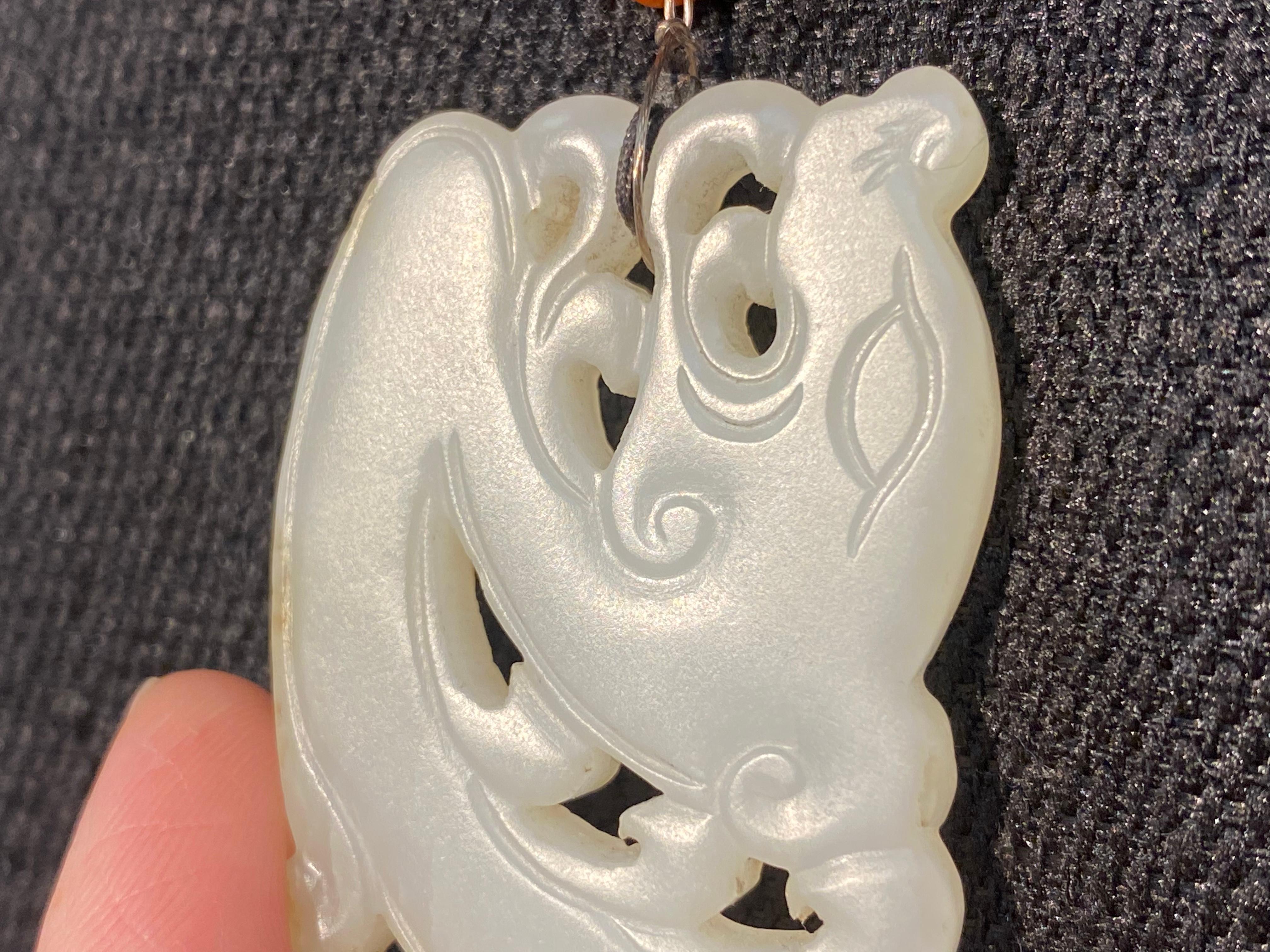 Antique Chinese Ming white jade Dragon pendant/ Plaque In Good Condition In San Gabriel, CA