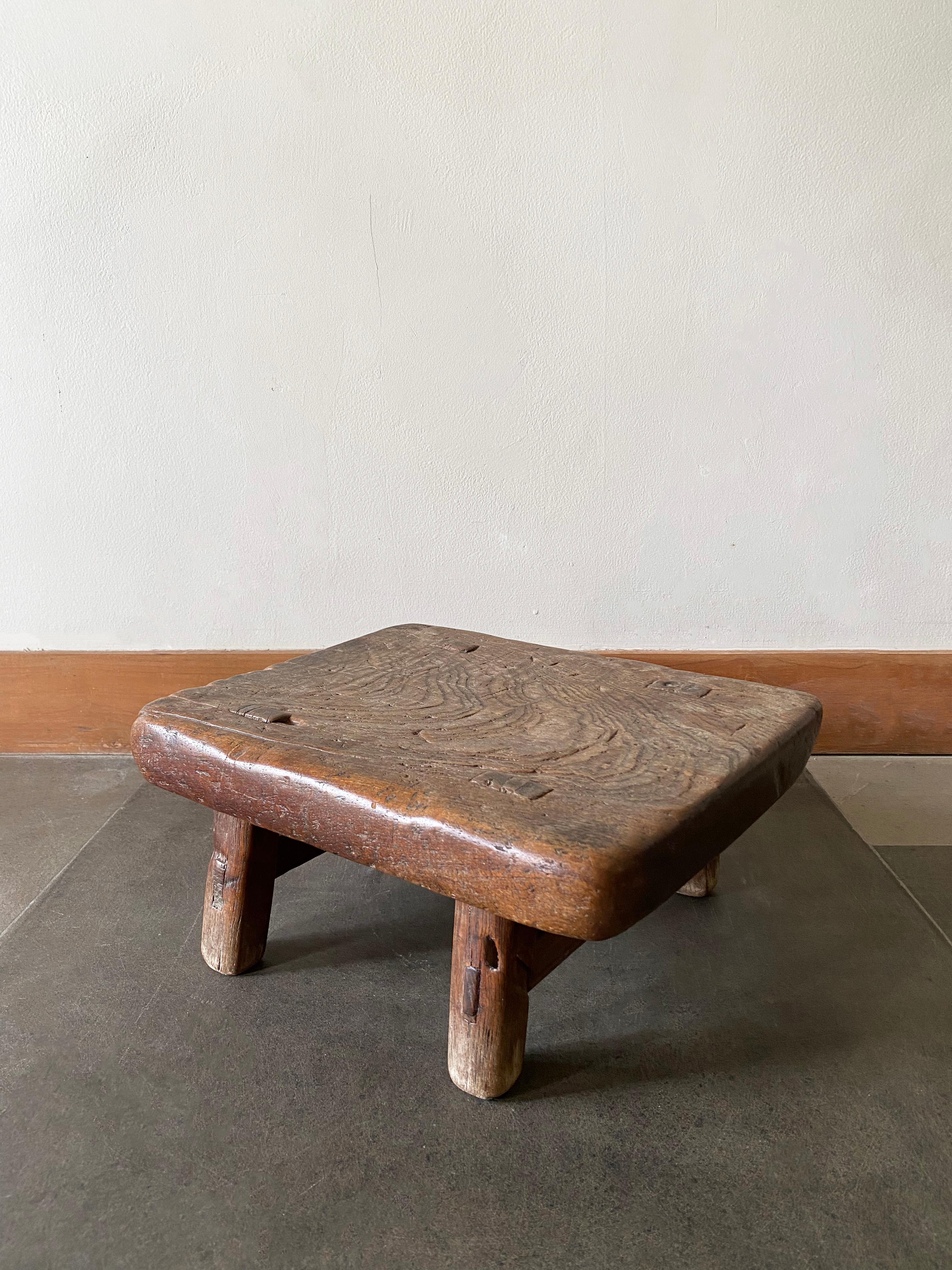 Hand-Crafted Antique Chinese Mini Low Elm Wood Stool, Early 20th Century For Sale