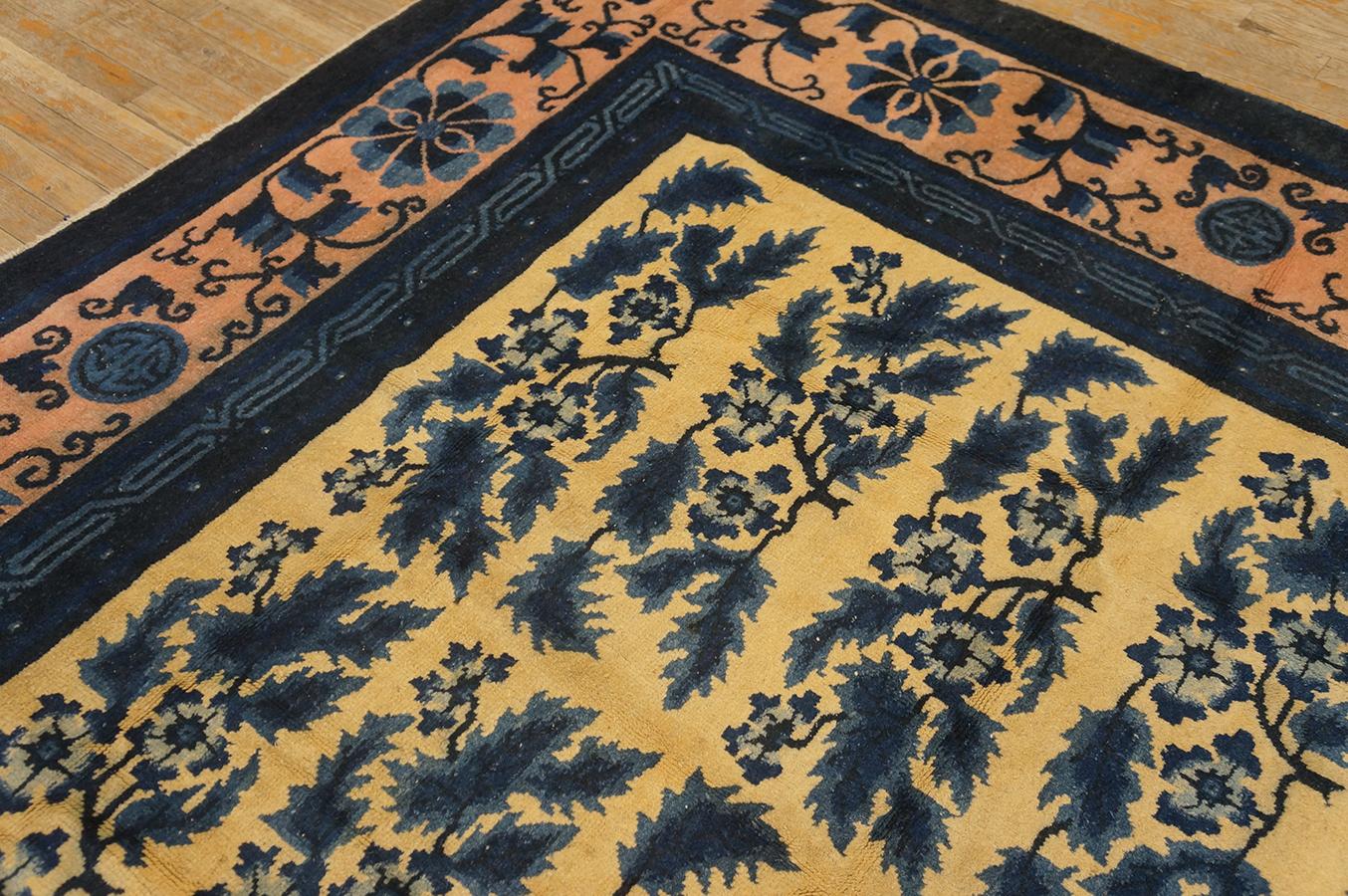 Tapis mongol chinois du début du 20e siècle ( 7'1'' x 7'7'' - 216 x 232 ) en vente 5
