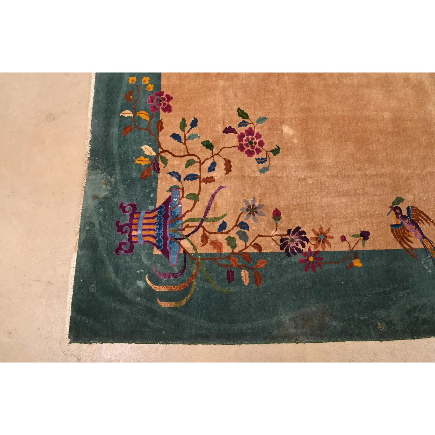 Antique Nichols Art Deco chinois Tapis en laine noué à la main, Circa 1920s Bon état - En vente à South Bend, IN