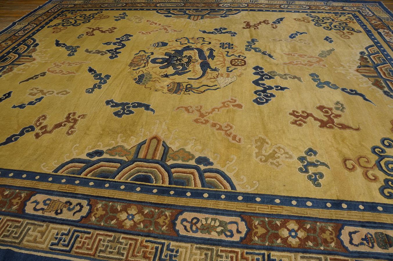 Chinesischer Peking-Teppich des 19. Jahrhunderts ( 11'10 Zoll x 14'4 Zoll - 360 x 437 cm) im Angebot 5