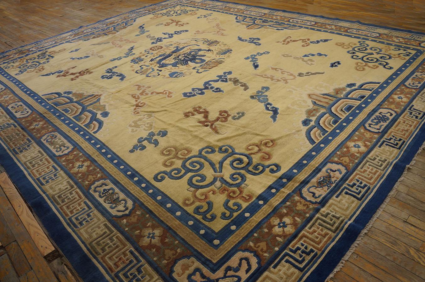 Late 19th Century 19th Century Chinese Peking Carpet ( 11'10