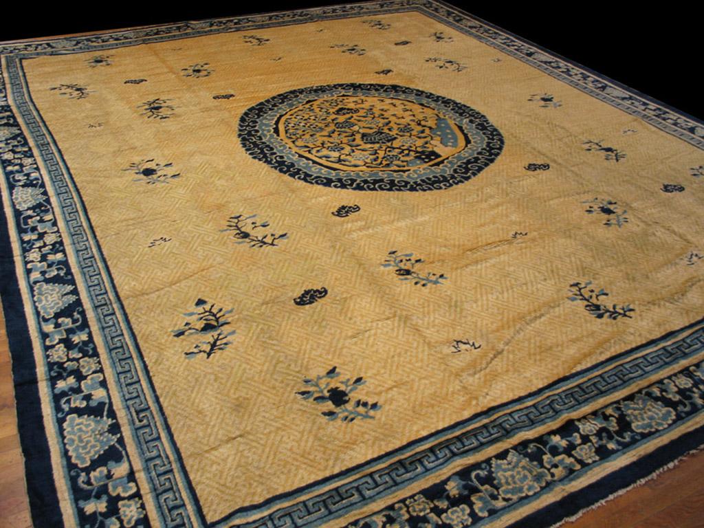 Hand-Knotted Late 18th Century Chinese Ningxia Carpet ( 13'6