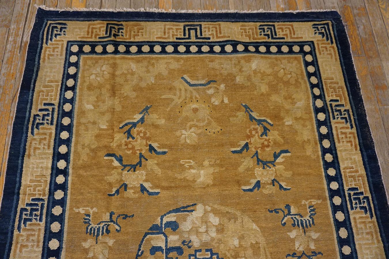 Chinesischer Ningxia-Teppich des späten 18. Jahrhunderts ( 4''10 x 6''10 - 147 x 208)  (Wolle) im Angebot