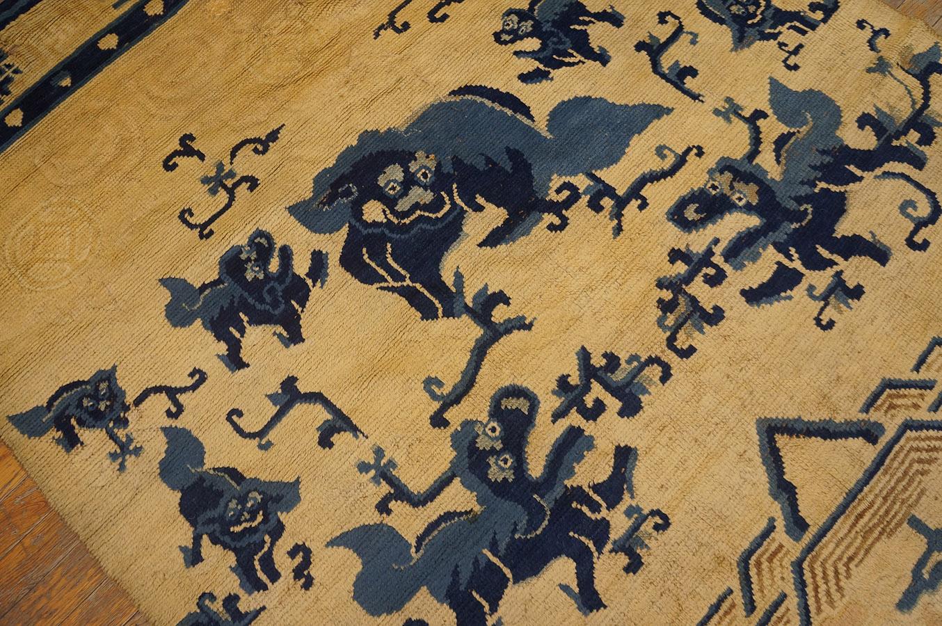 Noué à la main Tapis Ningxia chinois ancien de 4' 4'' x5' 8'' pouces en vente