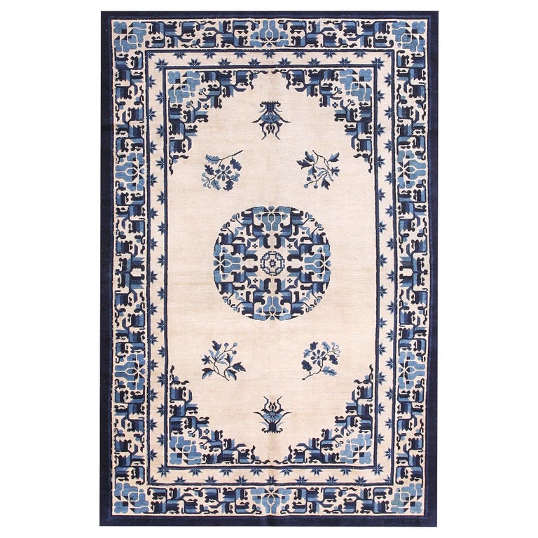Antique Chinese, Ningxia Rug 5' 4