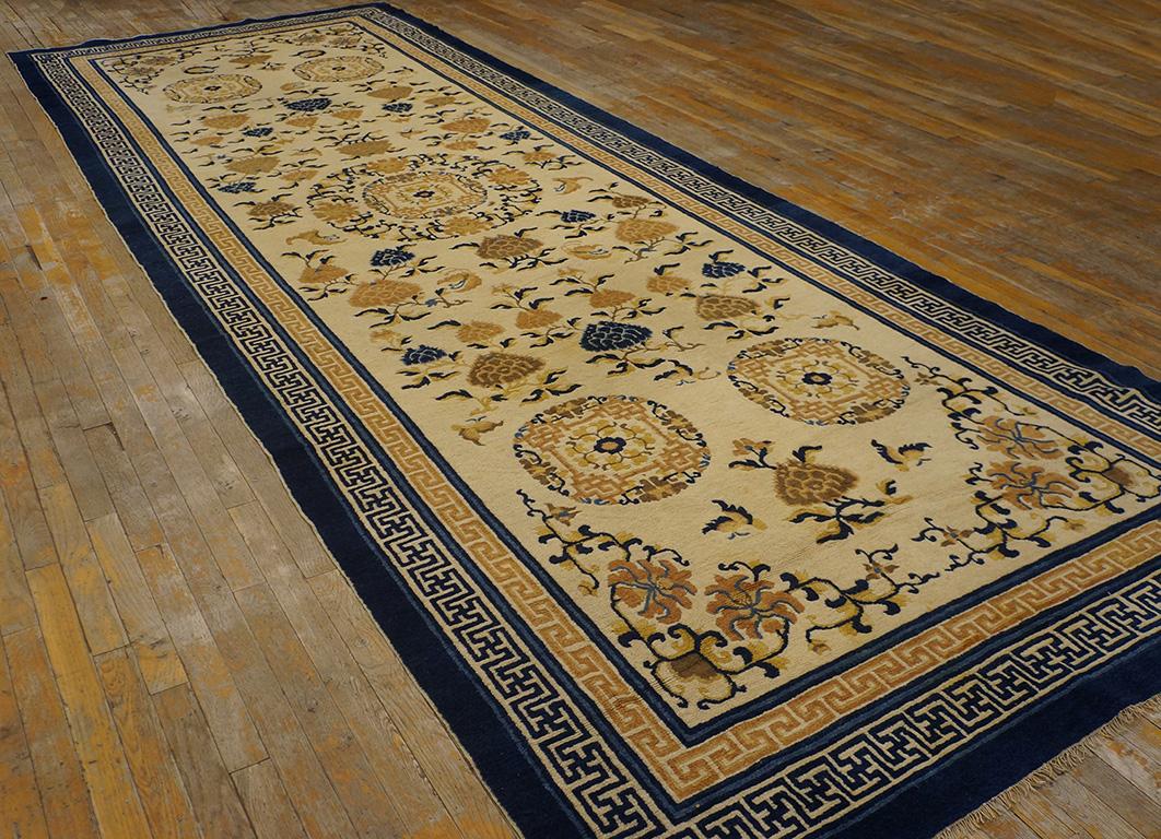 Hand-Knotted Mid 19th Century Chinese Ningxia Gallery Carpet (5'8