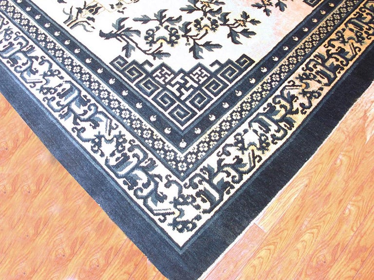 Antique Chinese Ningxia Rug 5' 9