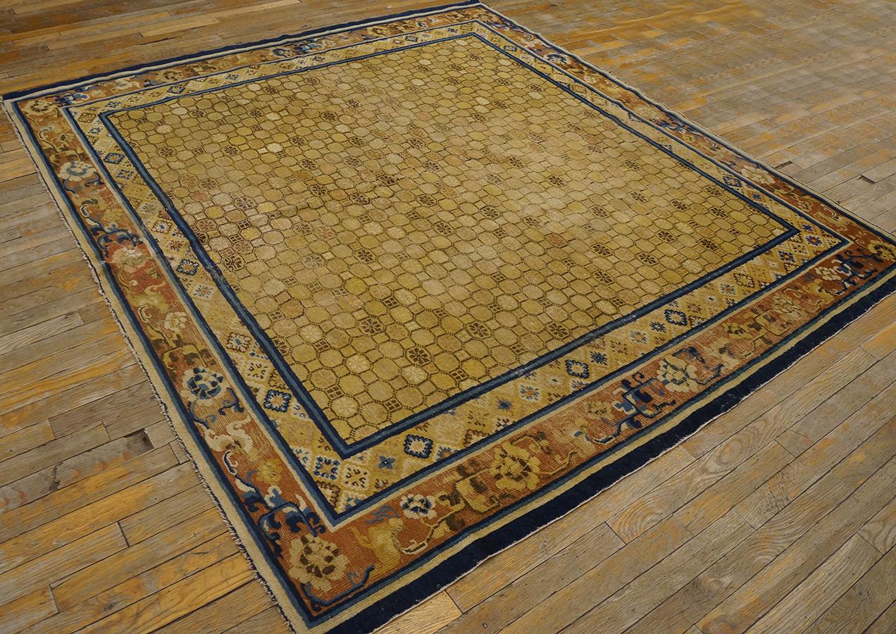 Antique Chinese, Ningxia Rug 6' 8'' x7' 4'' In Good Condition For Sale In New York, NY