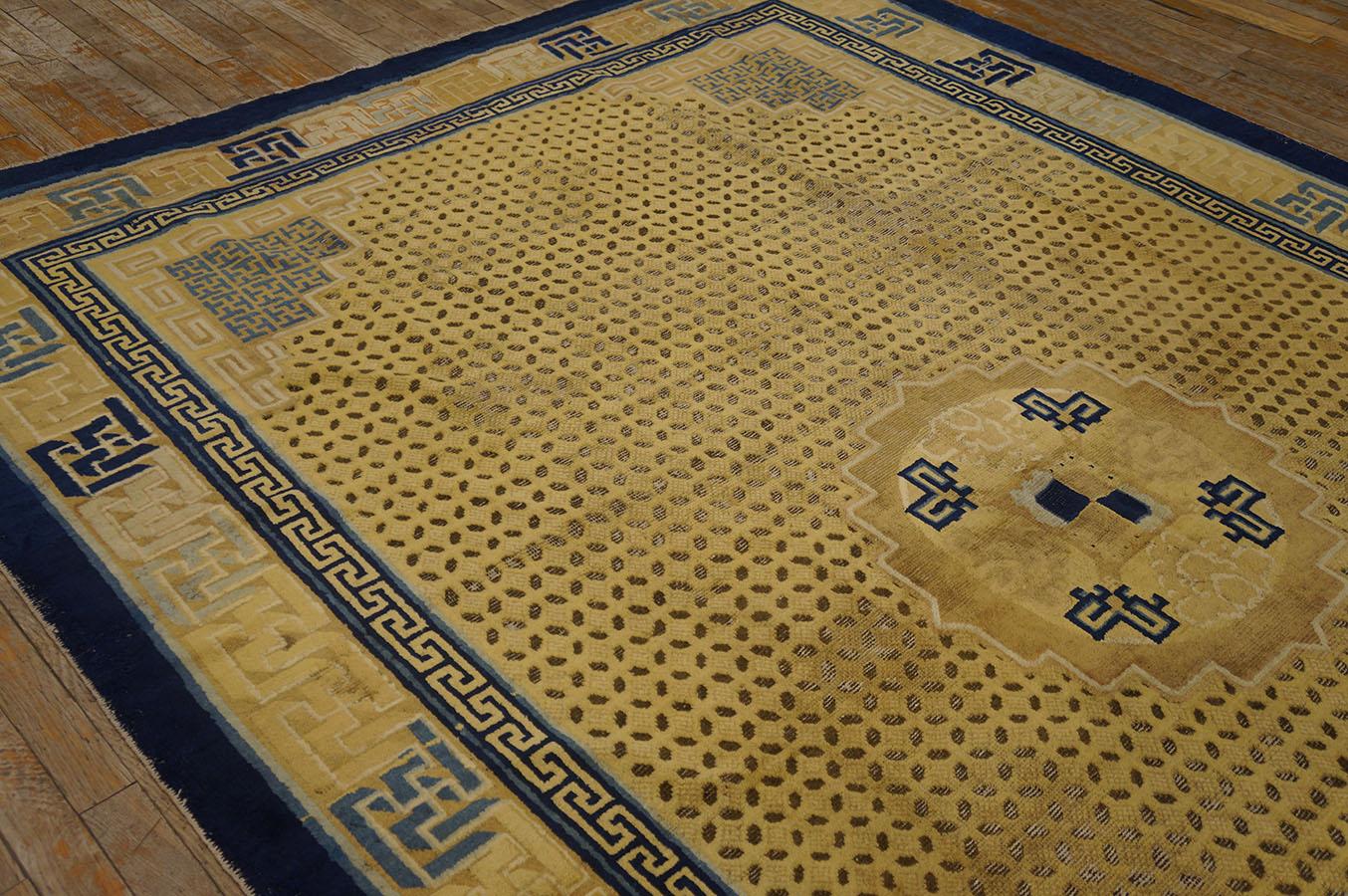 Wool 18th Century Chinese Ningxia Carpet ( 7' x 10' 2''- 213 x 309 cm) For Sale
