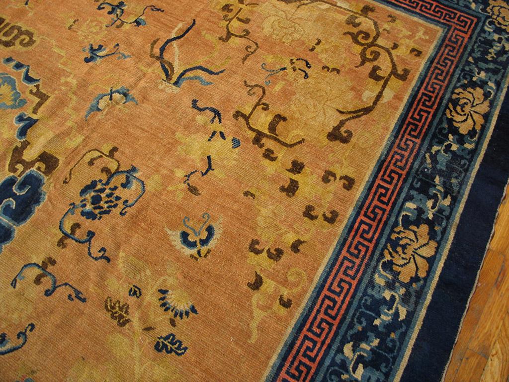 Antique Chinese Ningxia Rug In Good Condition For Sale In New York, NY