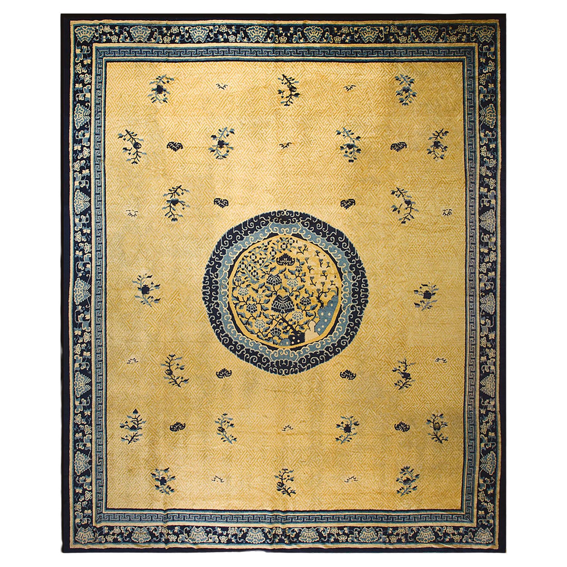 Late 18th Century Chinese Ningxia Carpet ( 13'6" x 16'6" - 412 x 503 )