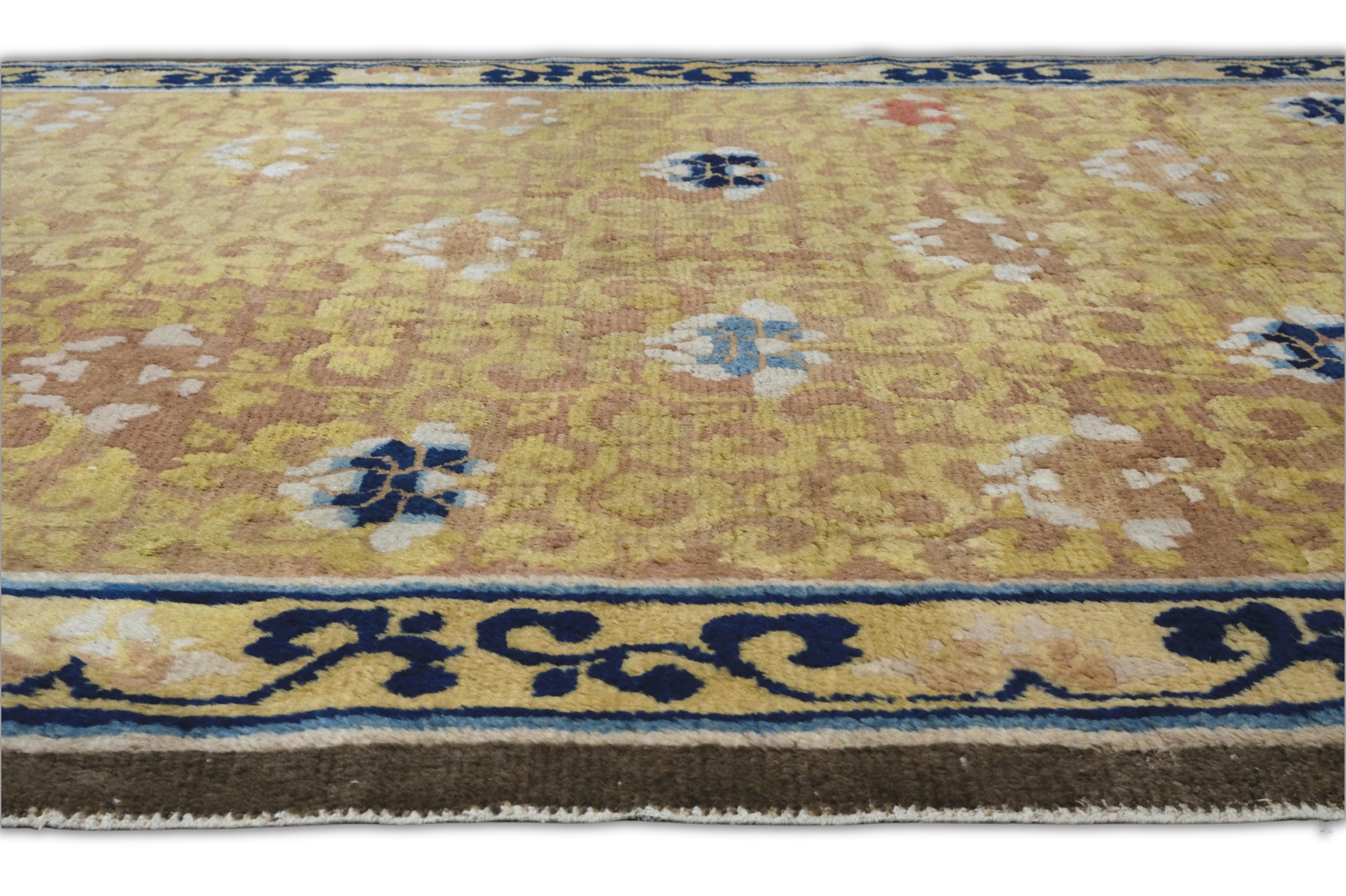 Antique Chinese Ningxia Rug Hand-Knotted Wool, 4'8