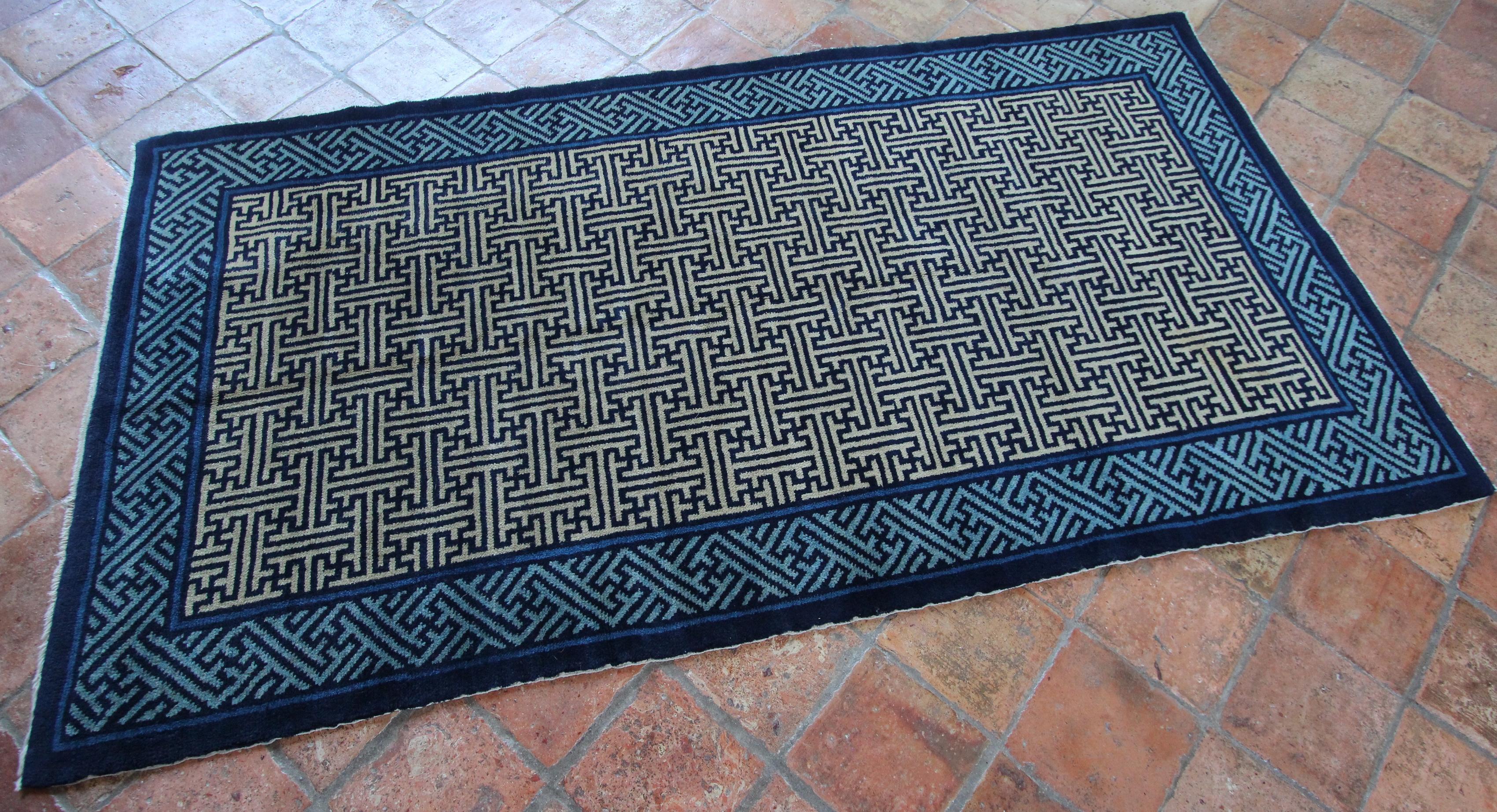A truly magnificent antique Ningxia Chinese rug with a geometric 