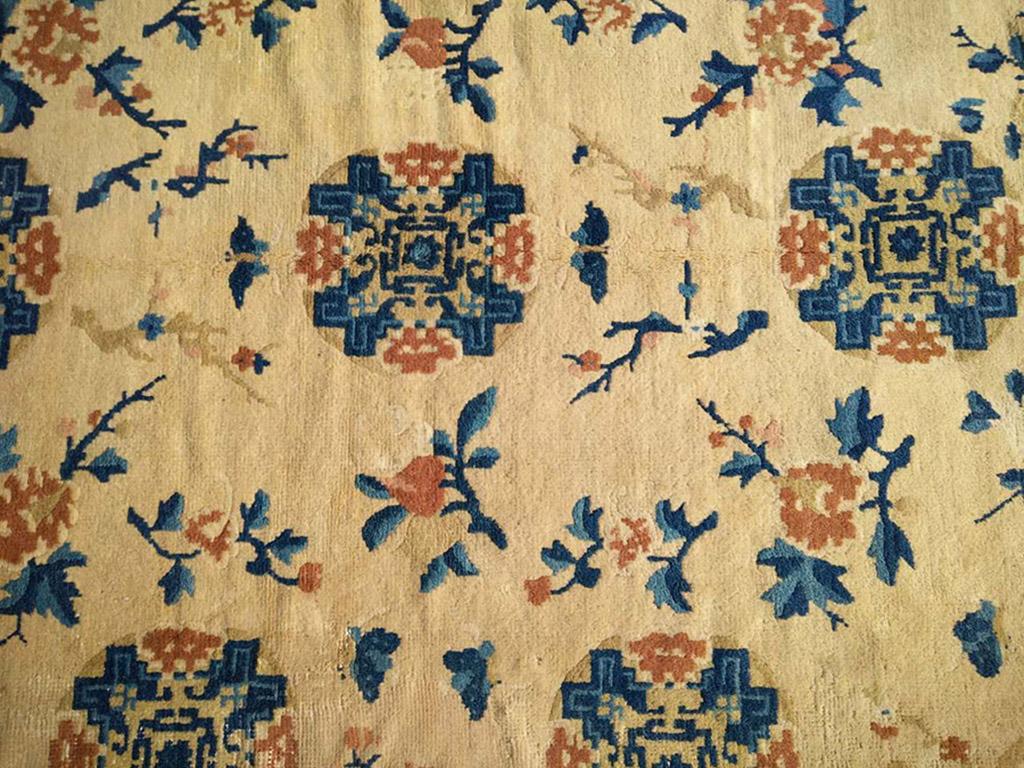 Wool Late 19th Century Chinese Ningxia Carpet ( 10'4