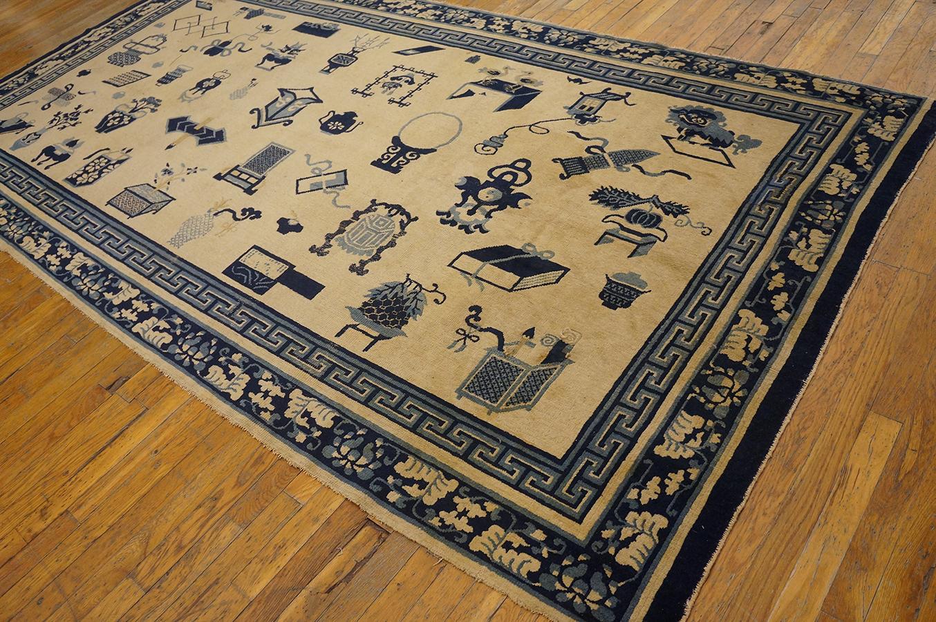 Hand-Knotted Mid 19th Century Chinese Ningxia Carpet ( 5' 6'' x 10' 7'' - 167 x 322 cm ) For Sale