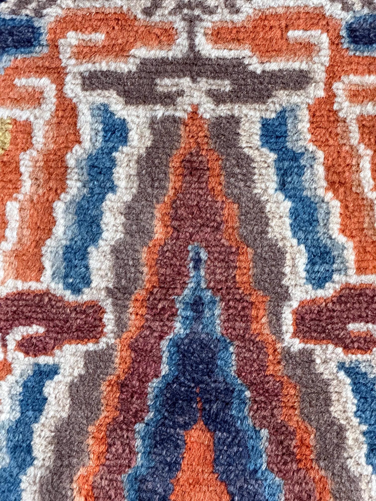 Antique Chinese Ningxia Tibetan Dragon Pillar Rug Qing Dynasty For Sale 2