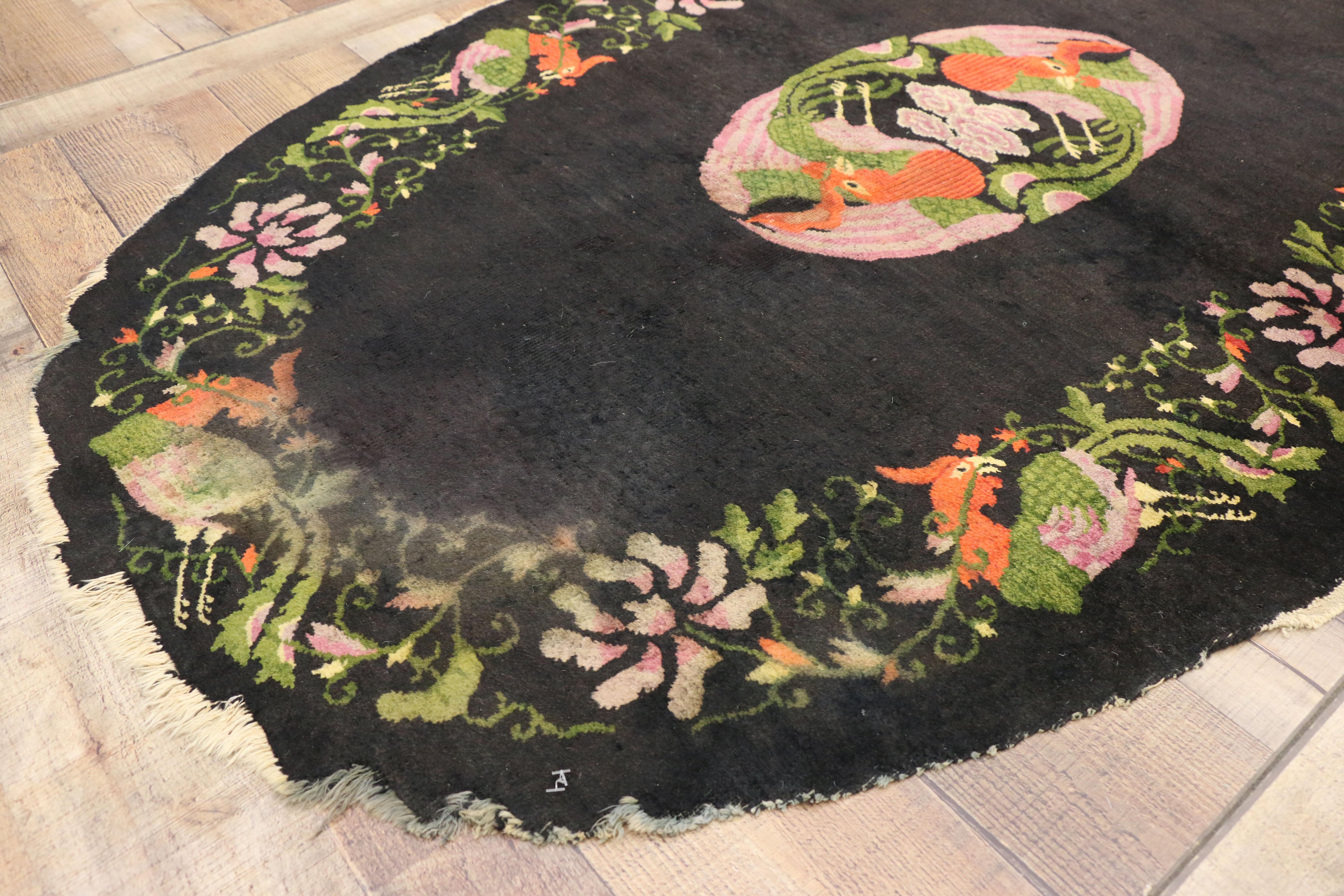 20th Century Antique Chinese Oval Accent Rug with Pictorial Phoenix Design For Sale