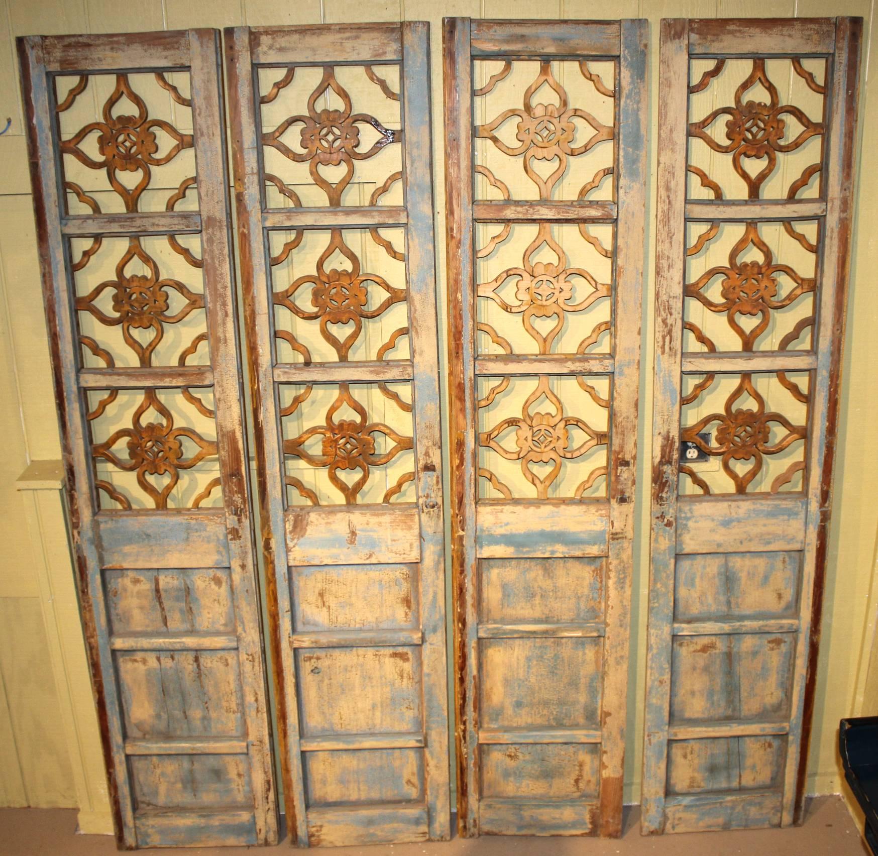 Antique Chinese Painted Four Panel Screen or Doors, Four Lucky Keys, circa 1916 8