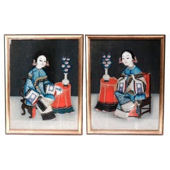 Paire de peintures chinoises anciennes en verre inversé