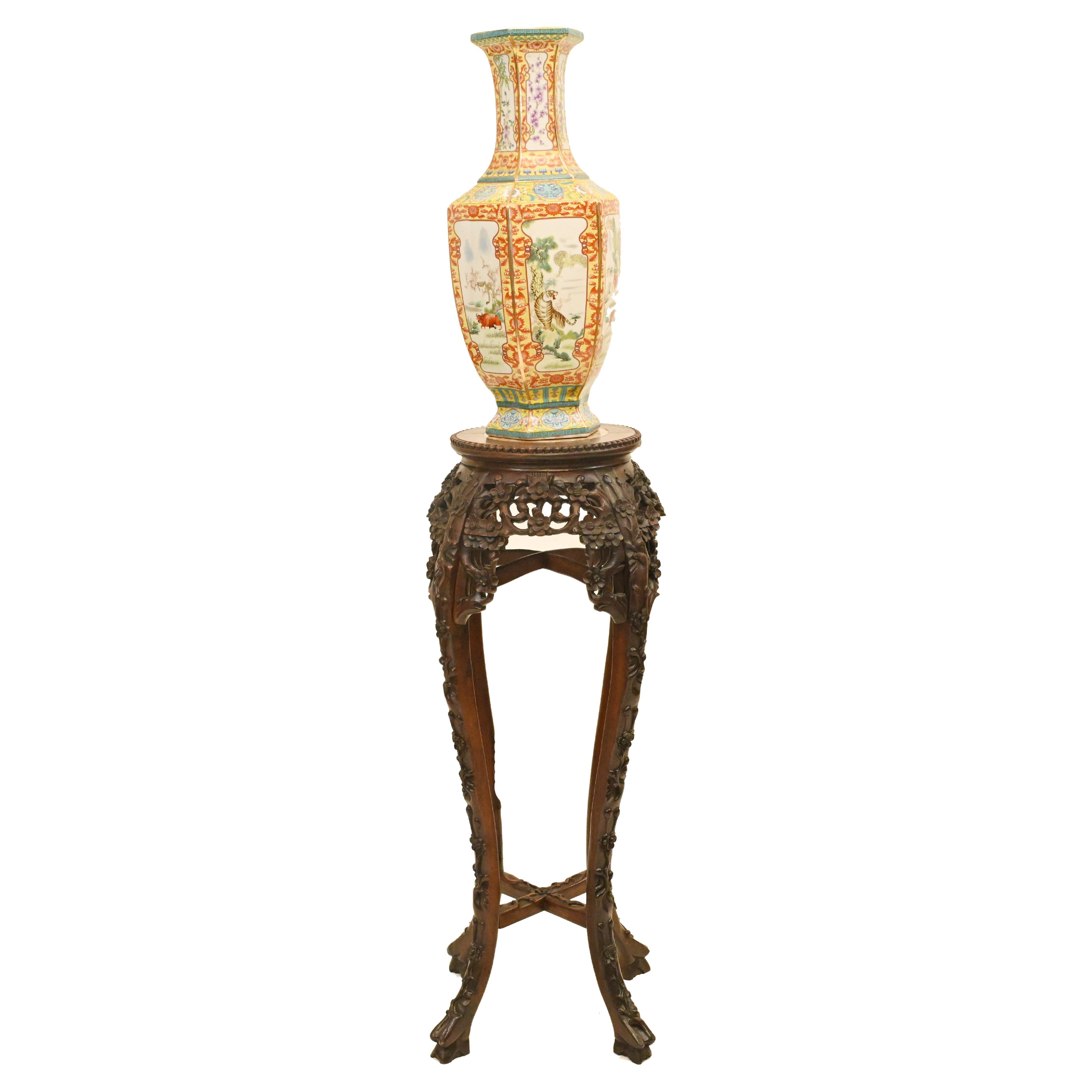 Antique Chinese Pedestal Stand Table Carved, 1840 For Sale