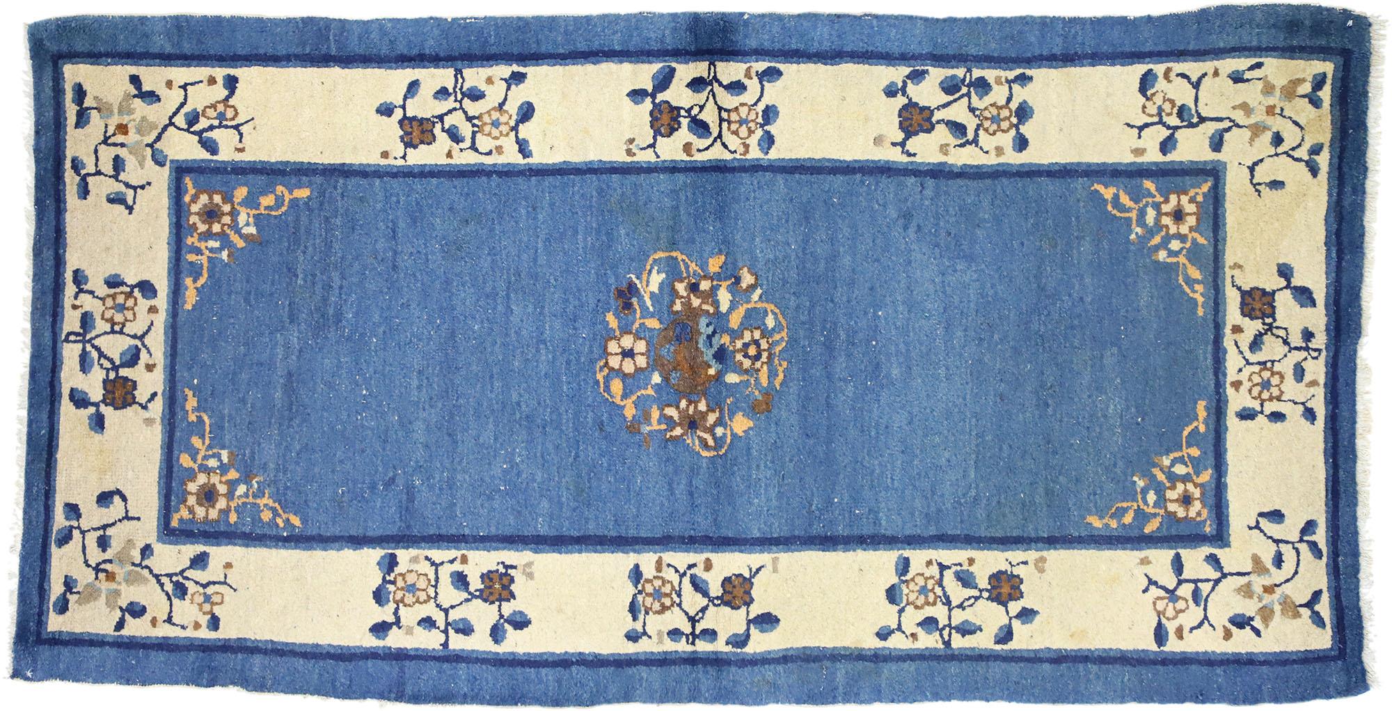 Antique Chinese Peking Accent Rug with Neoclassical Chinoiserie Style For Sale 2