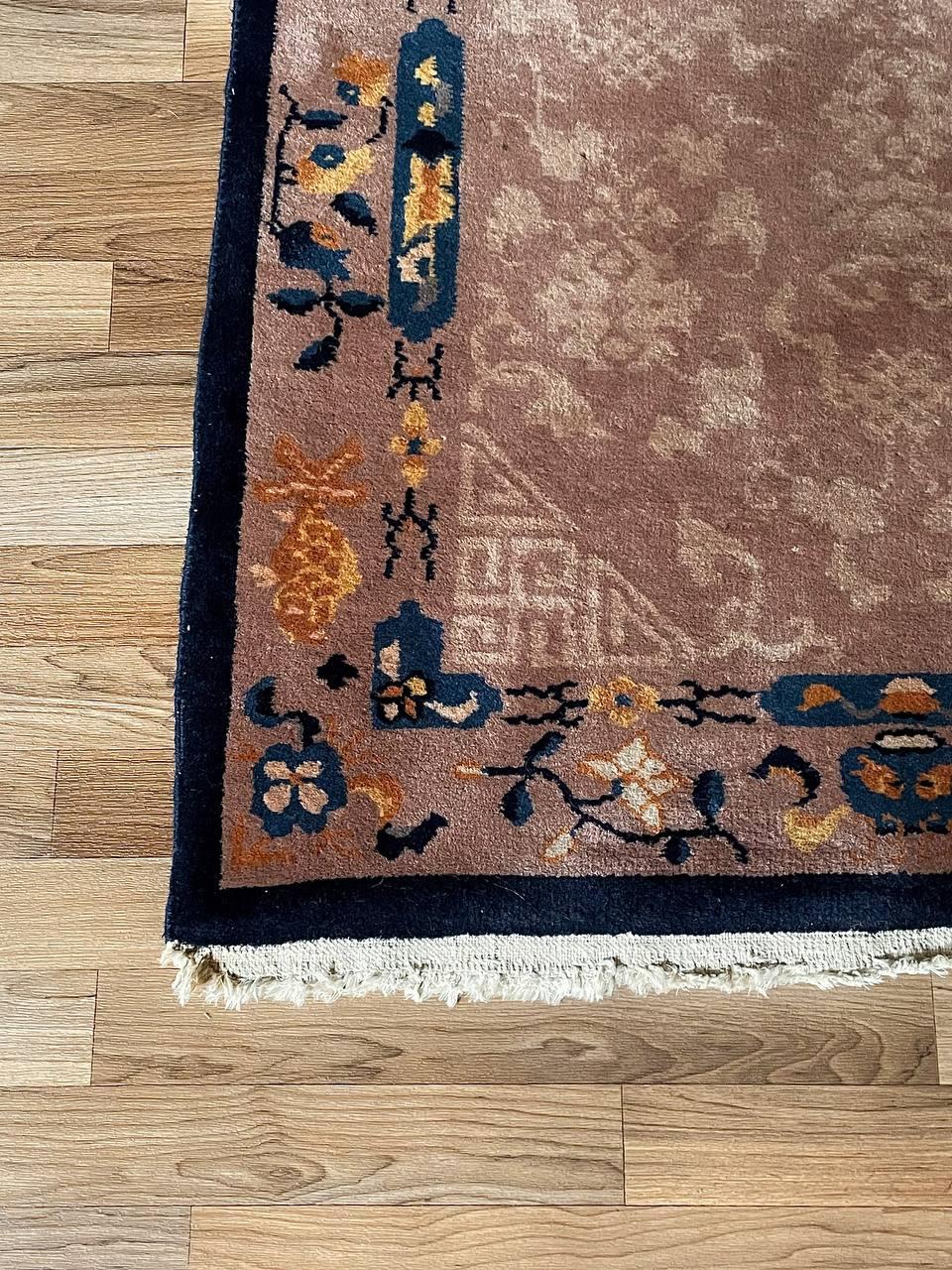 Early 20th Century Antique Chinese Peking Art Deco Rug – Hand-Knotted Wool w/ Floral For Sale