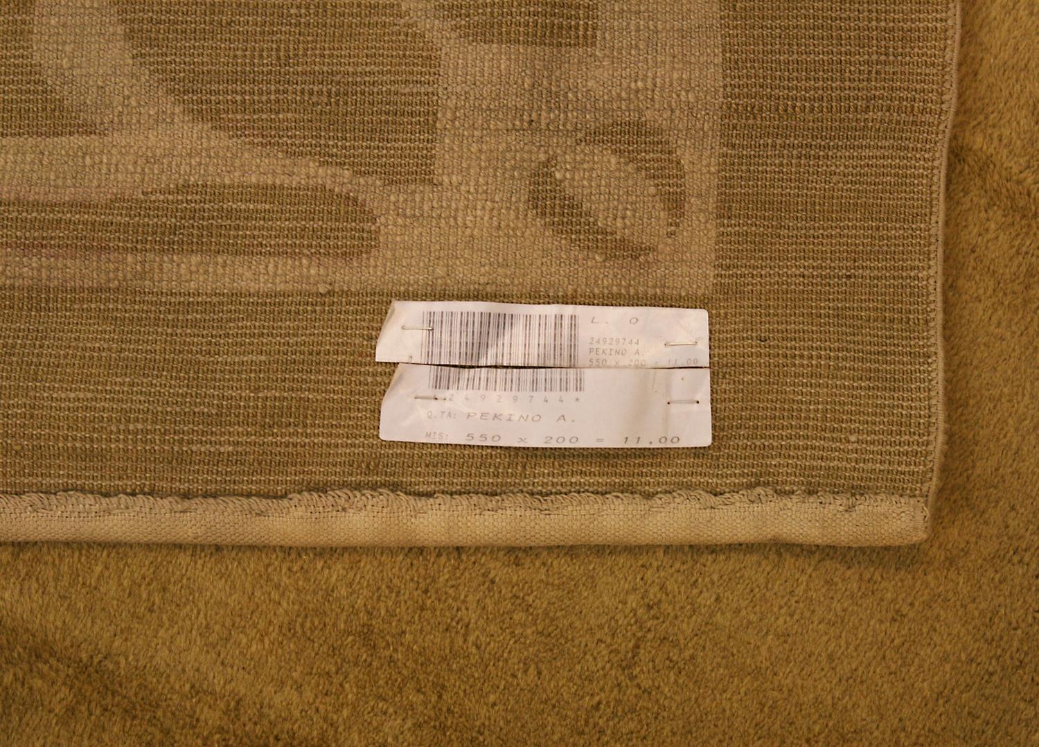Antique Chinese Peking Kalleh Wool Roti/Brown Minimal Design Carpet , ca. 1880 In Good Condition For Sale In Ferrara, IT