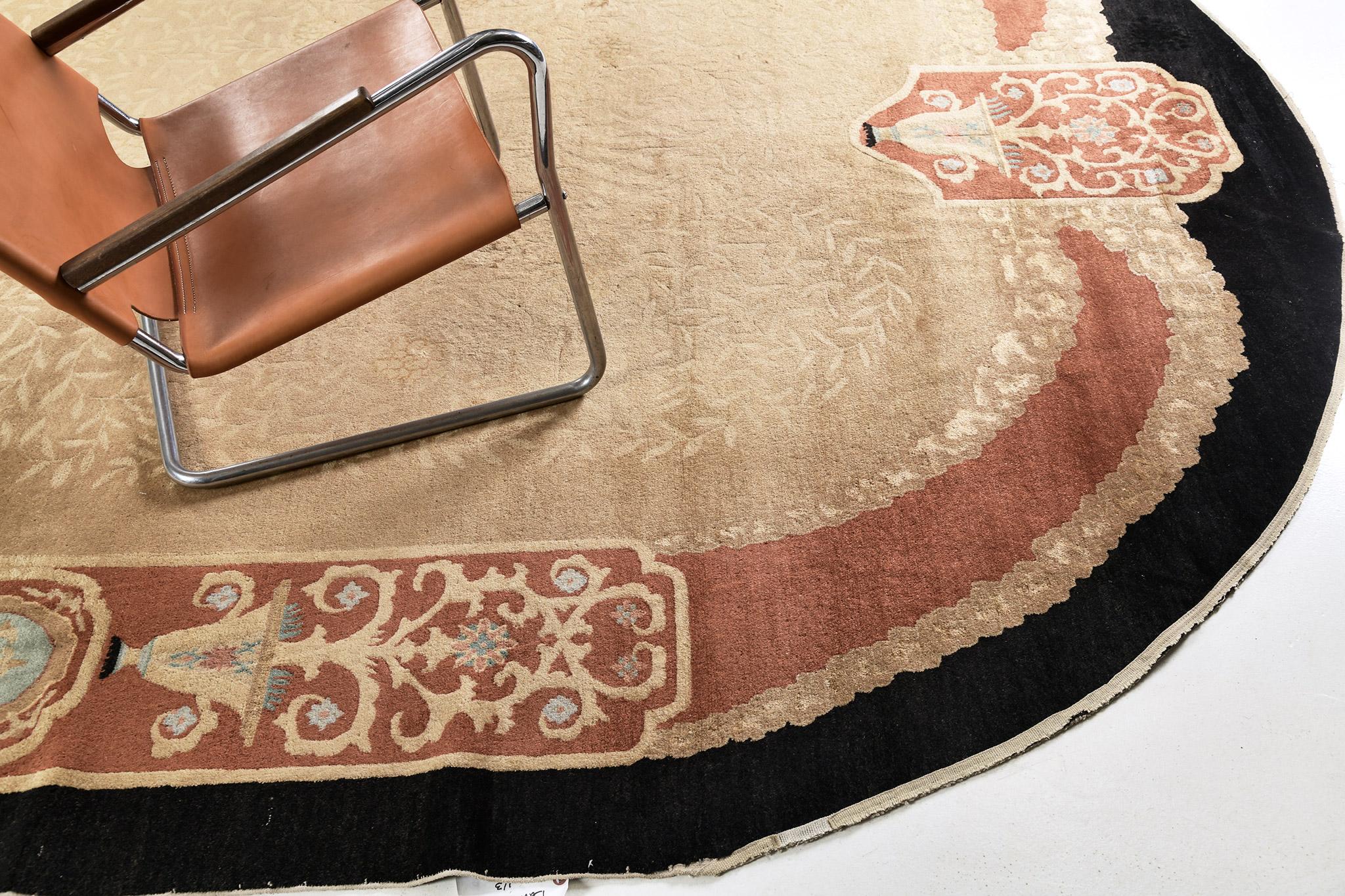 Chinois Tapis ovale chinois ancien de Pékin en vente