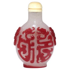 Antique Chinese Peking Red Overlay Snowflake Glass Snuff Bottle