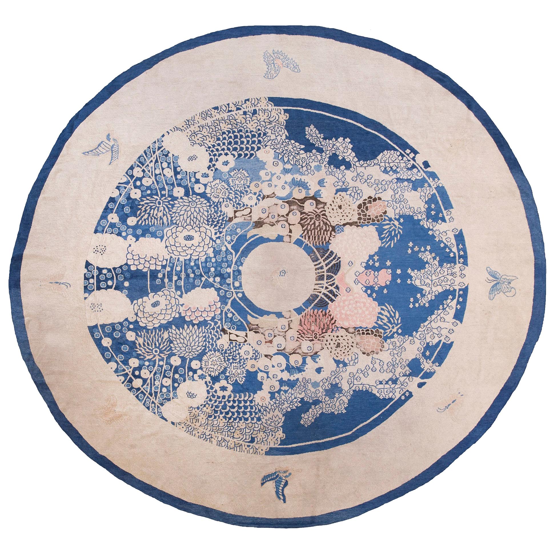 Early 20th Century Round Chinese Peking Carpet ( 10'6" R - 320 R )