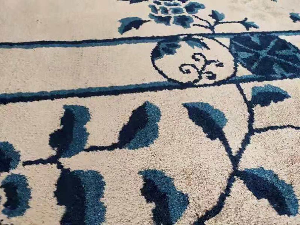 Chinesischer Peking-Teppich des frühen 20. Jahrhunderts ( 10'10