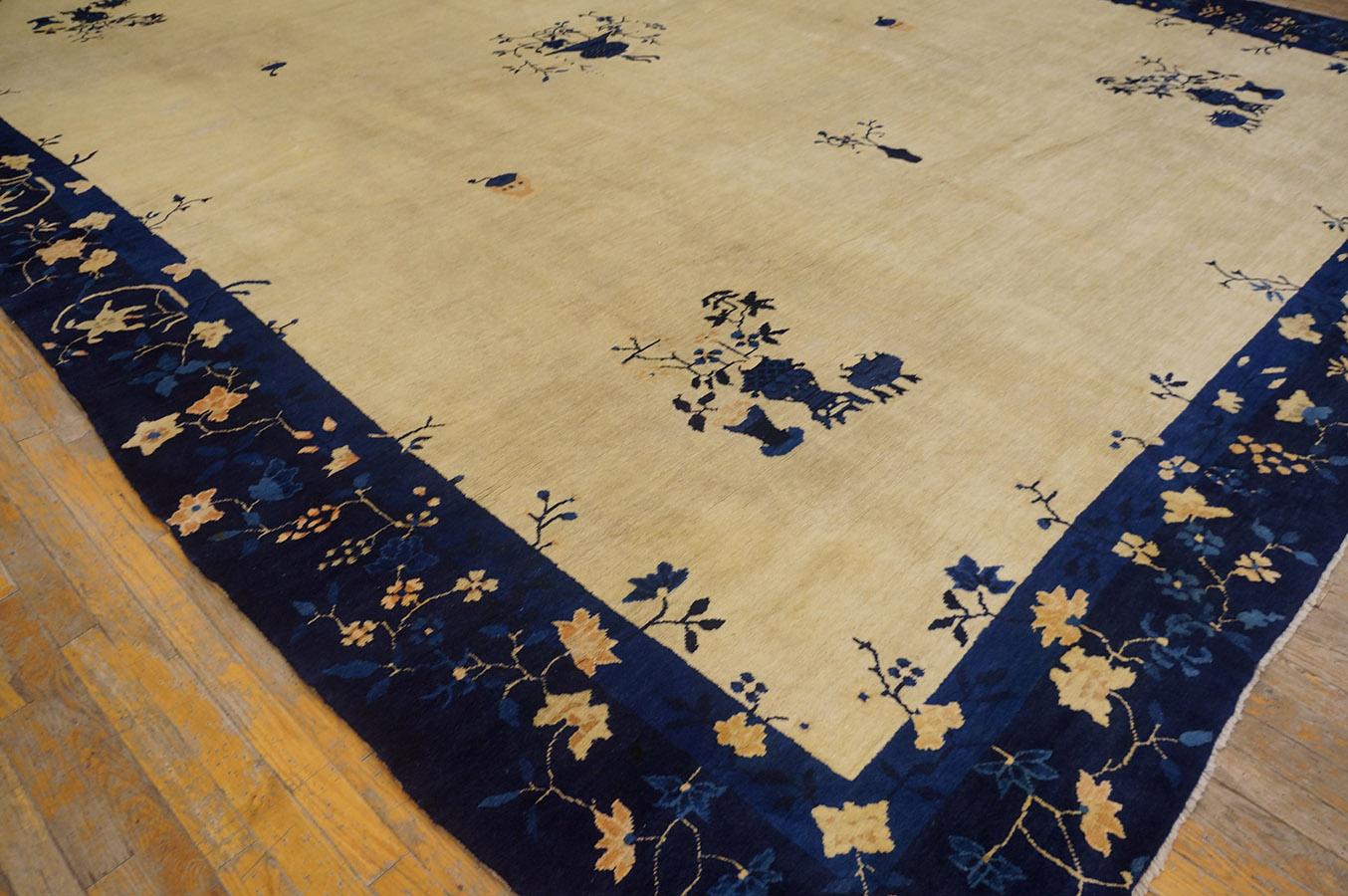 Noué à la main Tapis chinois de Pékin du début du 20ème siècle ( 11'' x 15'' - 335 x 457 ) en vente