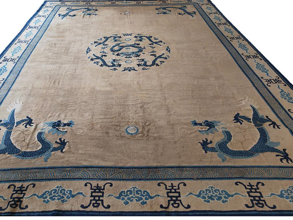 Antique Chinese Peking rug, size: 11'10