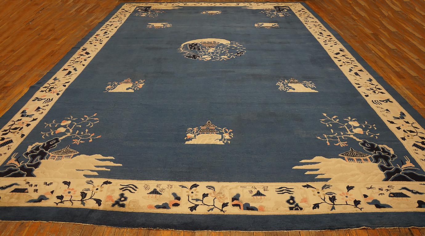 Antique Chinese, Peking rug. Size: 11'4