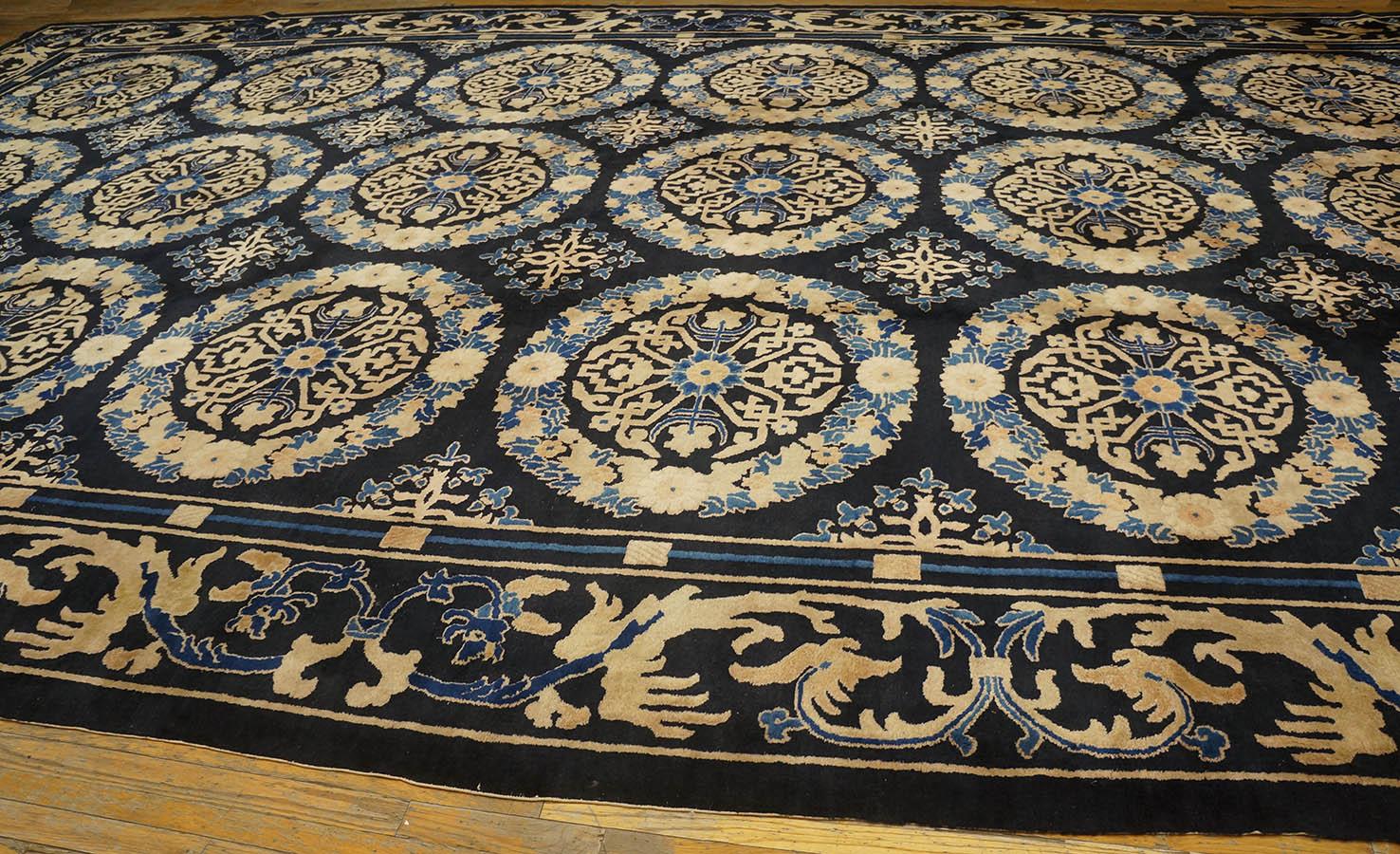 Wool Early 20th Century Chinese Peking Carpet ( 12'6' x 20'3'' - 381 x 617 ) For Sale