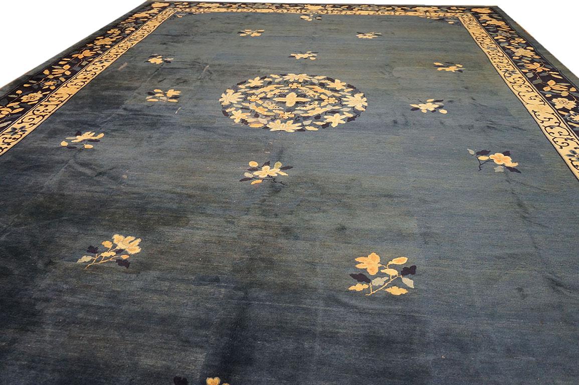 Late 19th Century Chinese Peking Carpet ( 13' x 17'10'' - 396 x 544 ) In Good Condition For Sale In New York, NY