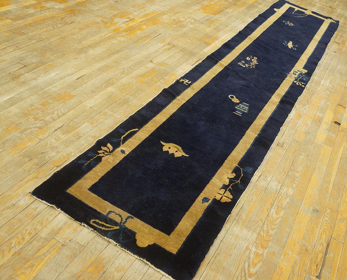 Tapis pékinois du début du 20e siècle ( 2' 4'' x 11' 7