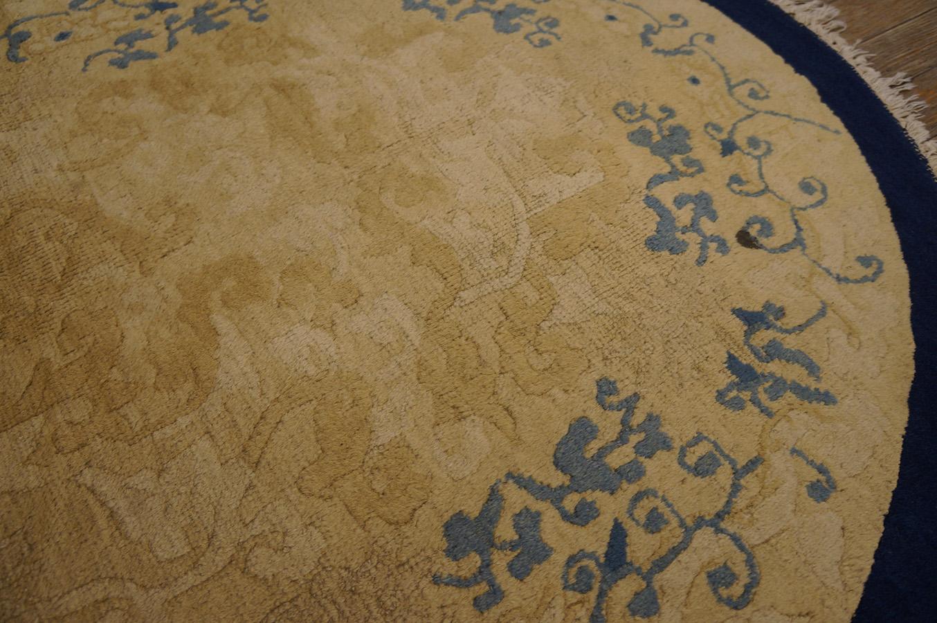 Early 20th Century Oval Chinese Peking Rug ( 3' x 5'9'' - 90 x 175 ) For Sale 6