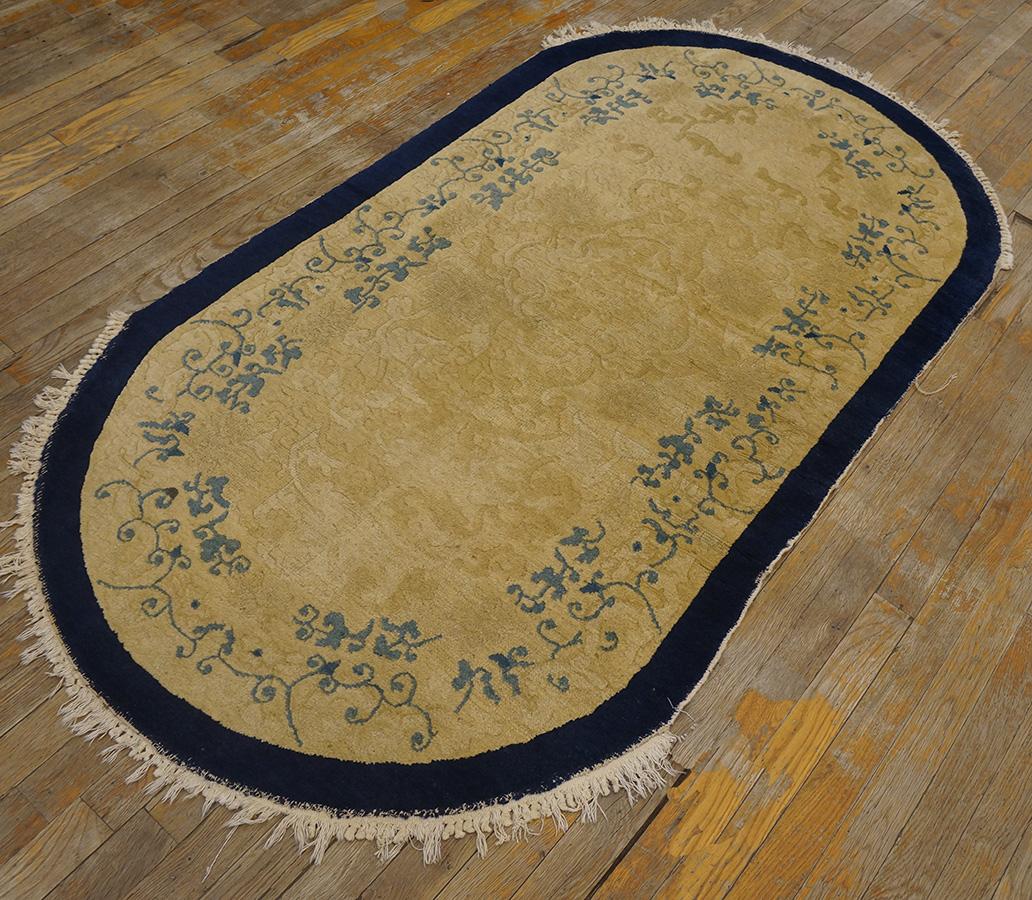 Wool Early 20th Century Oval Chinese Peking Rug ( 3' x 5'9'' - 90 x 175 ) For Sale